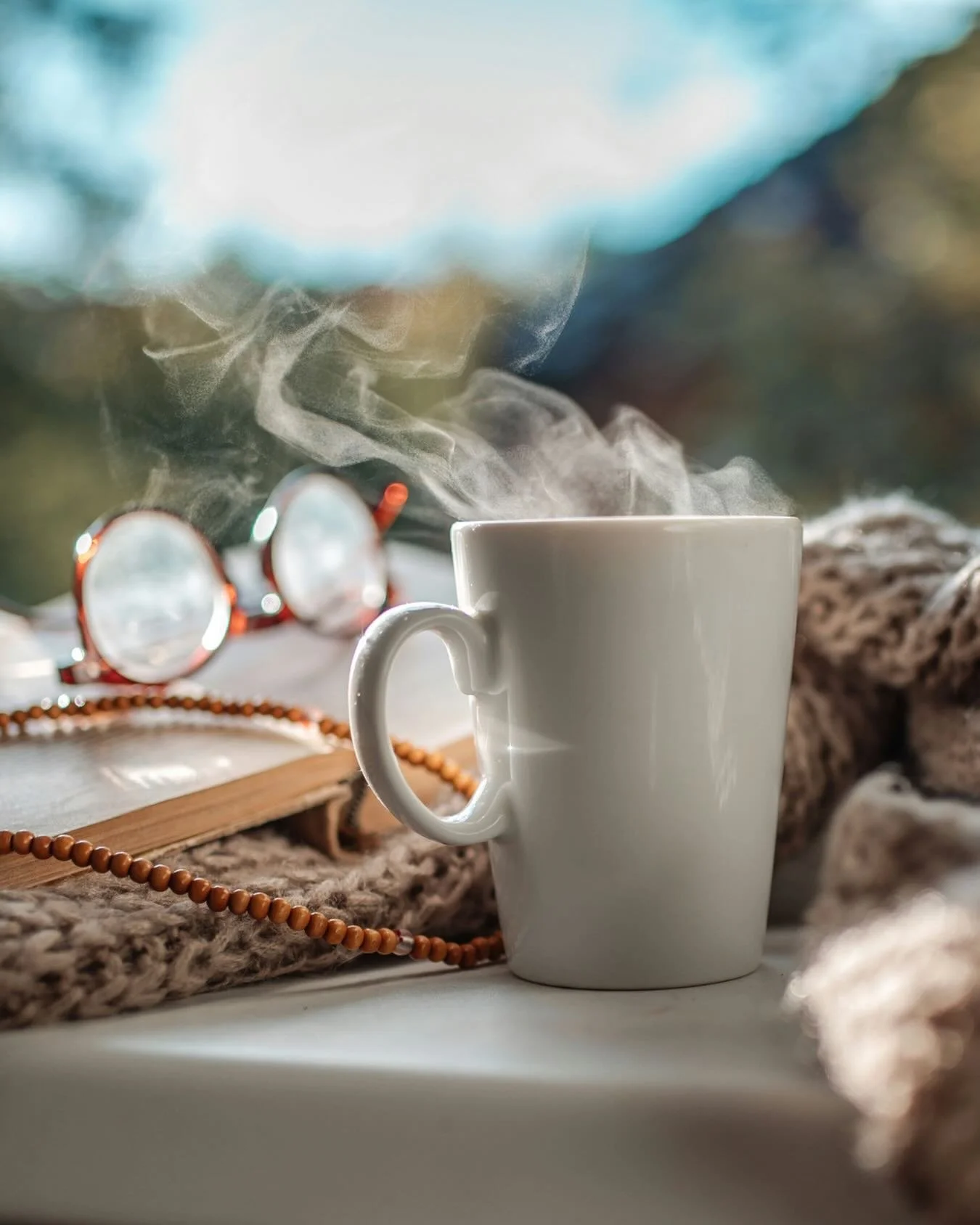 ☕️ Tea, a blanket, grounding moments - what will feel supportive during the IFS Canadian Community Conference?

📅 Registration for the IFS Canadian Community Conference is now open. 
 
IFSCCC will take place online on June 5-6, offering space for le