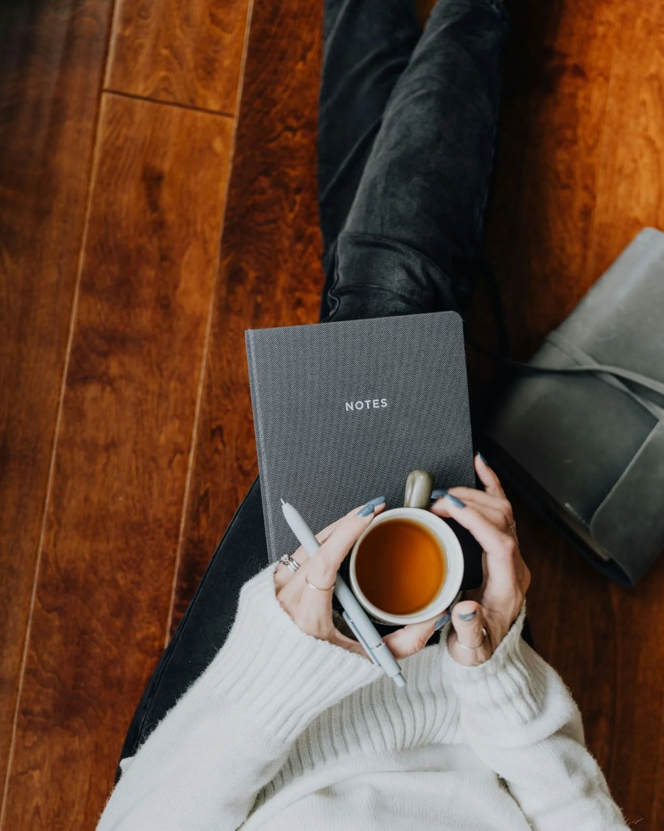 ☕️ What small moments of care will help you feel supported during the IFS Canadian Community Conference?

📅 Registration for the IFS Canadian Community Conference is now open. 
 
IFSCCC will take place online on June 5-6, offering space for learning