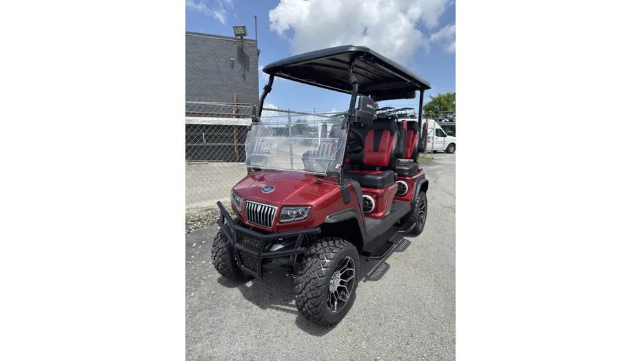 2025 D5 Maverick 4 PLUS (Lithium/Street Legal)- $10,999