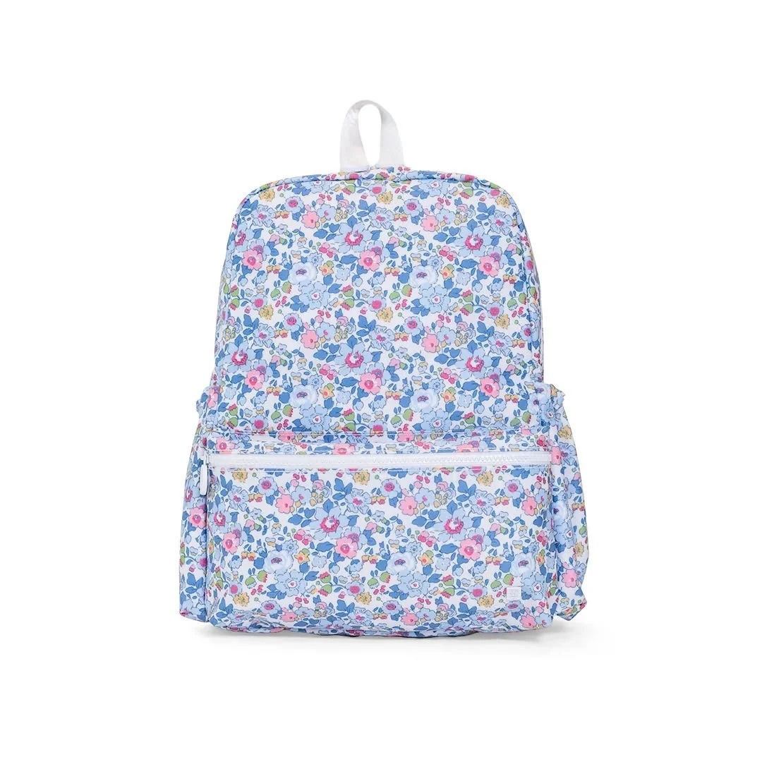 TRVL Backpacker