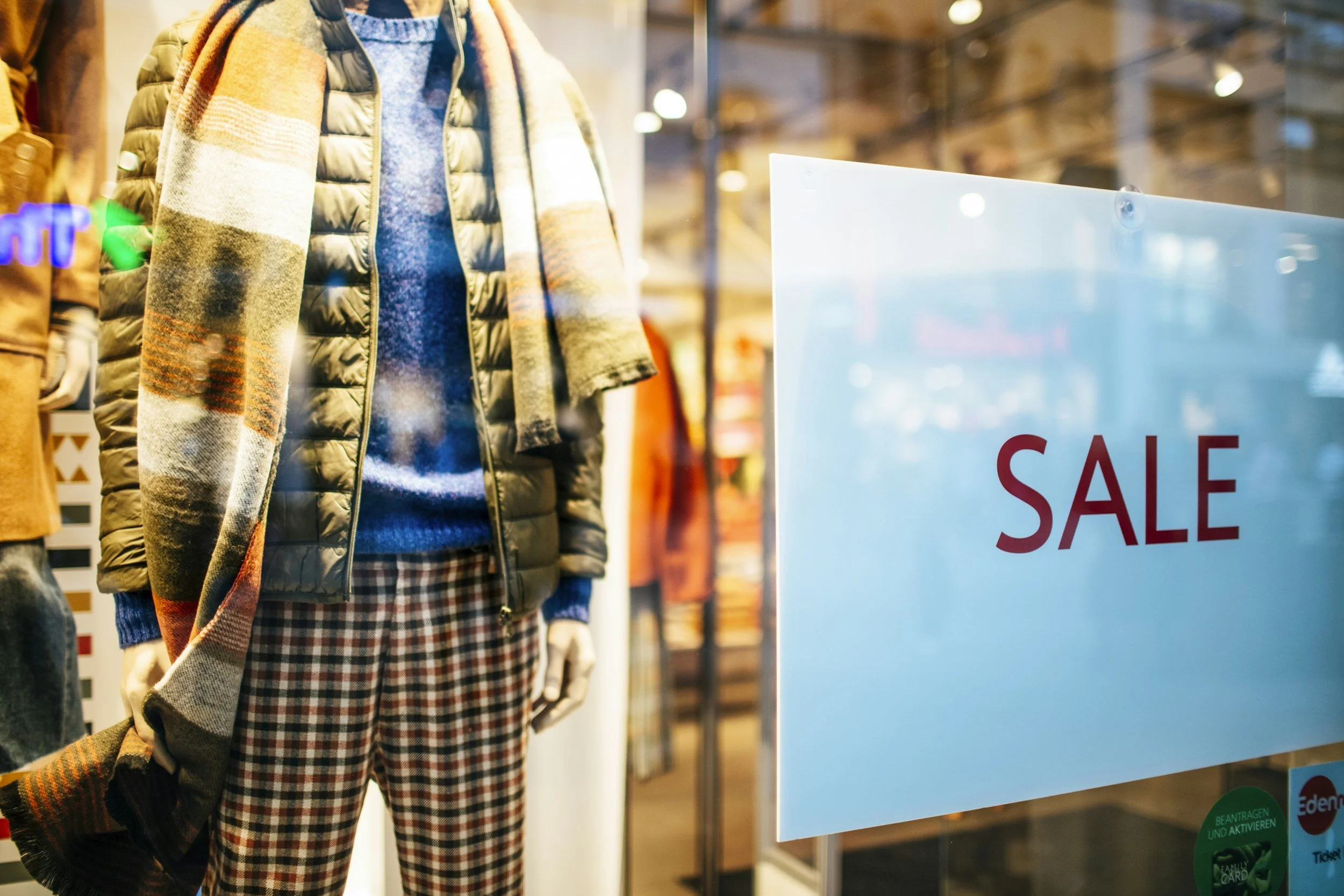 How Brands Can Maximize Influencer ROI During Black Friday &amp; Cyber Monday