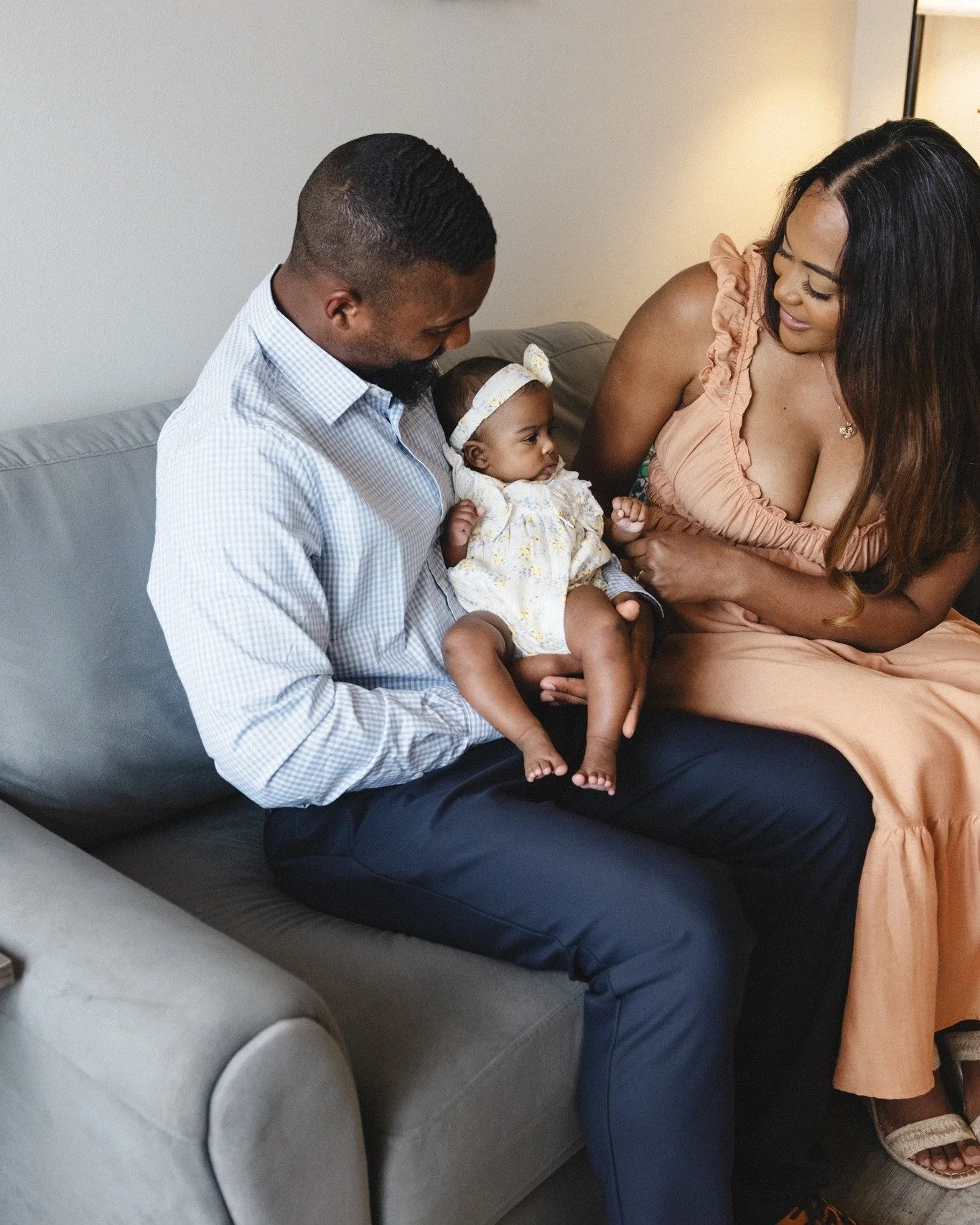 🍼 Cluster Feeding vs. Overfeeding: Understanding Your Baby&rsquo;s Holiday Week Patterns 🎄✨

The holidays can throw off routines &mdash; late nights, visitors, and extra snuggles can make feeding feel confusing. Is your baby cluster feeding, or are