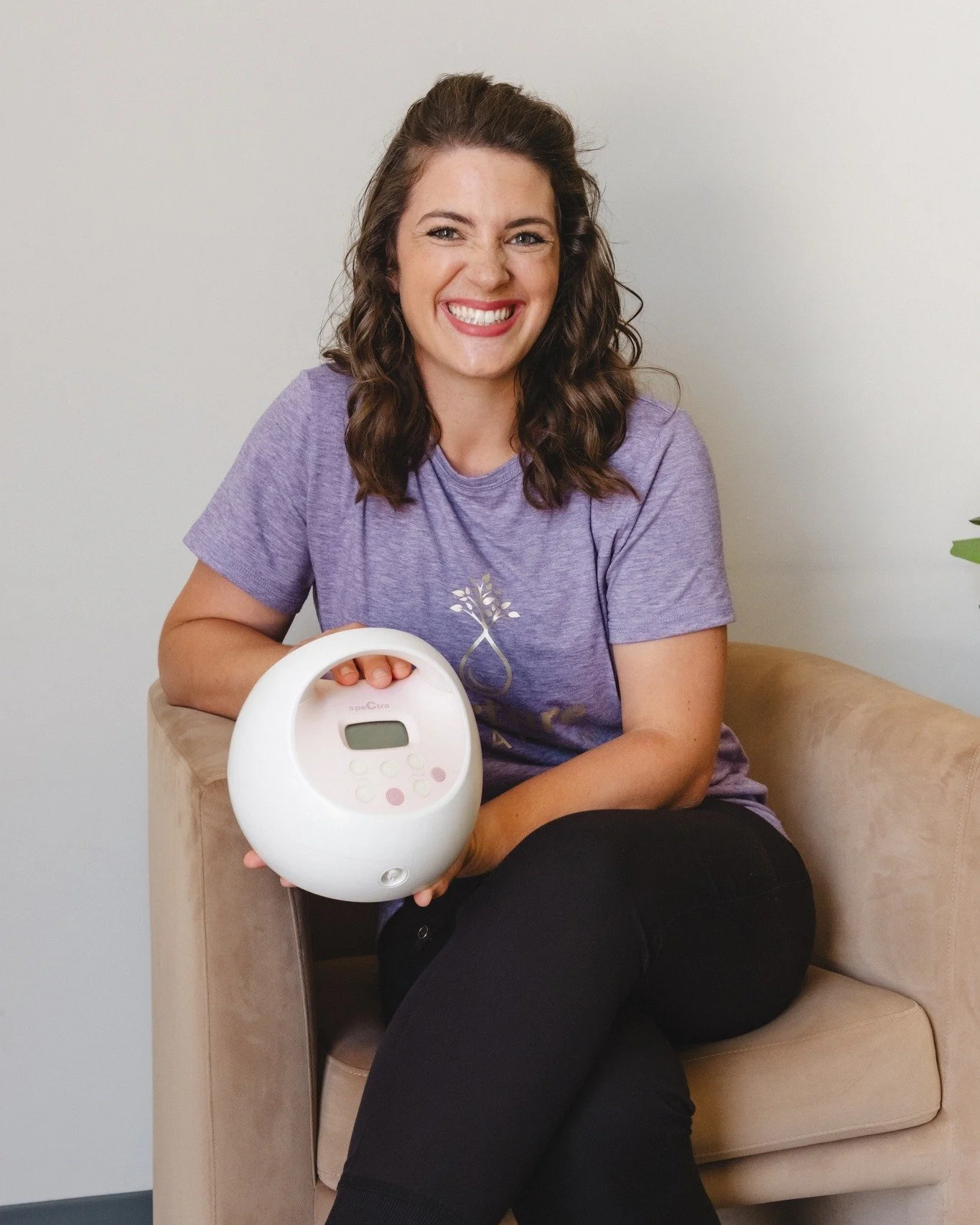 🍼 Pumping on the Go: Storage, Timing &amp; Realistic Expectations ✈️🚗

Pumping away from home doesn&rsquo;t have to be all-or-nothing. Whether you&rsquo;re traveling, running errands, or back to work, here&rsquo;s what actually helps make pumping o