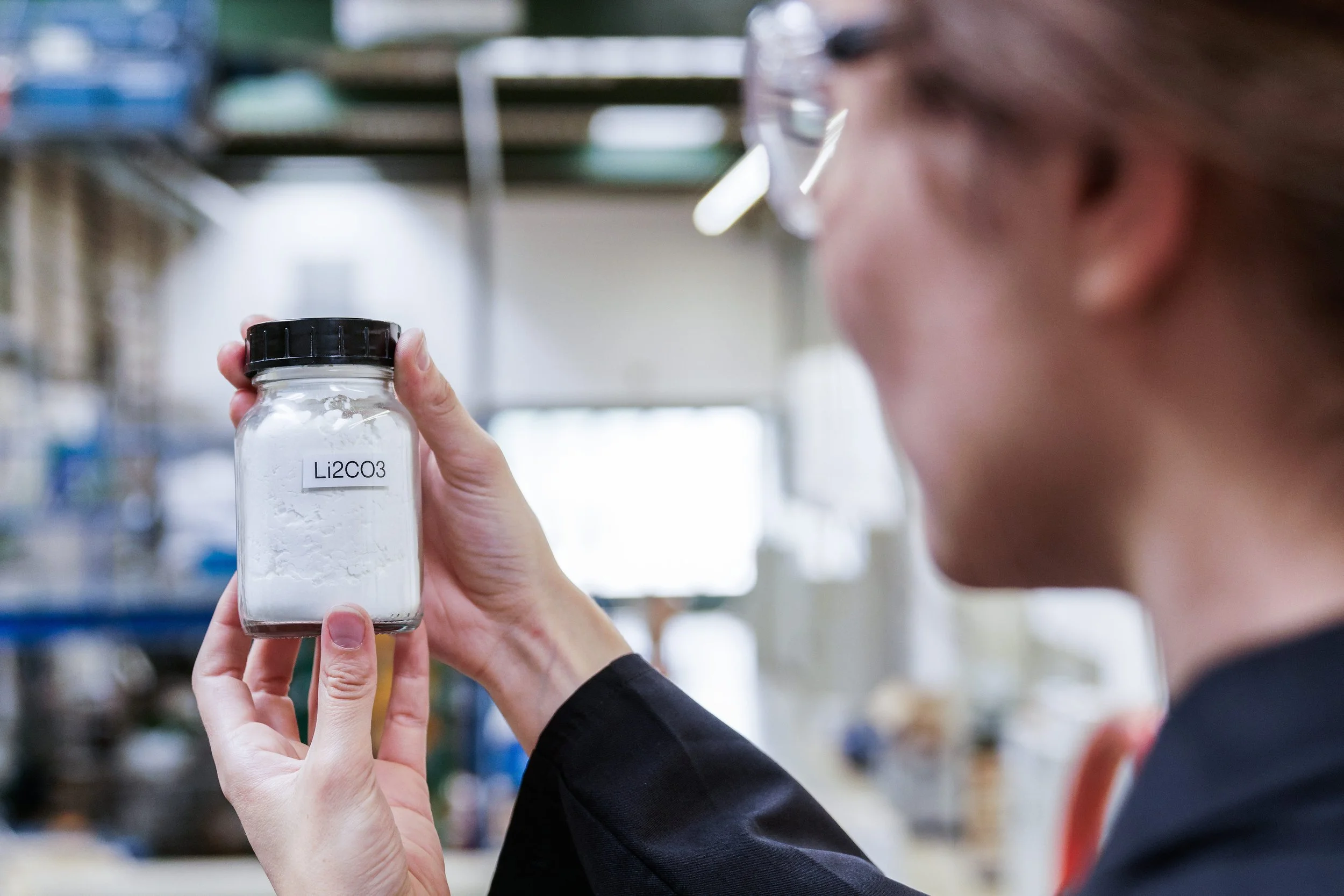 Recovered lithium carbonate