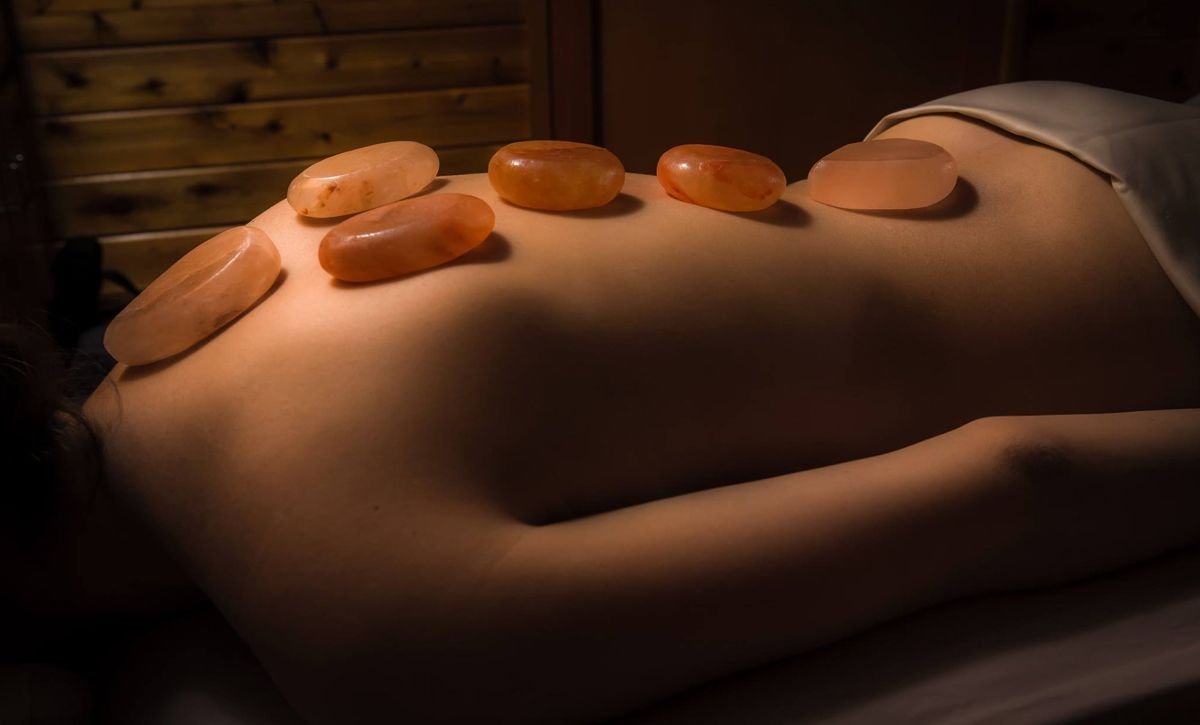 Himalayan-Salt-Stone-Massage.jpg
