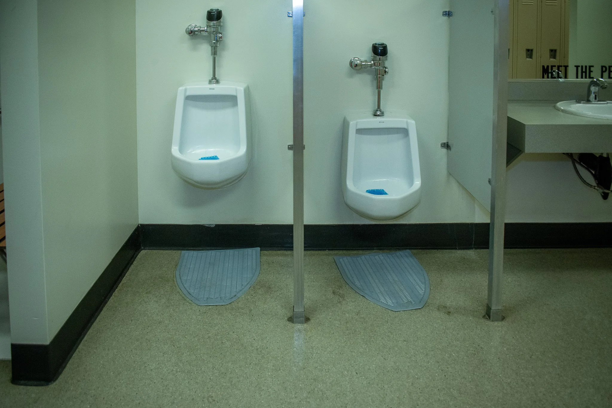 Bathroom before cleaning