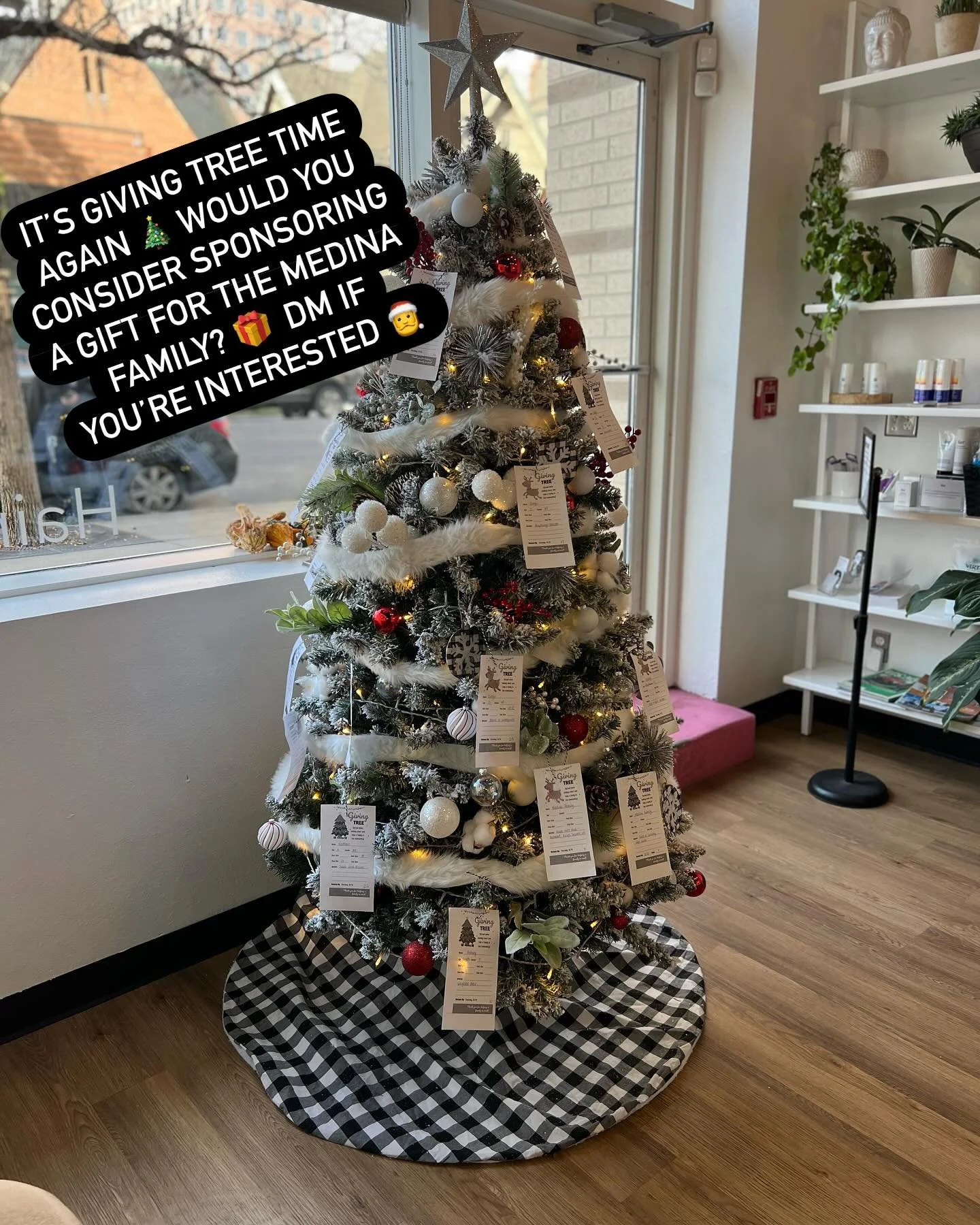 We are so honored to be partnering up with @amigasinaction to sponsor the Medina Family this holiday season.  A little about their family from mom. &ldquo;We are a family of five. My husband is a hardworking man who works in landscaping. Our baby, As