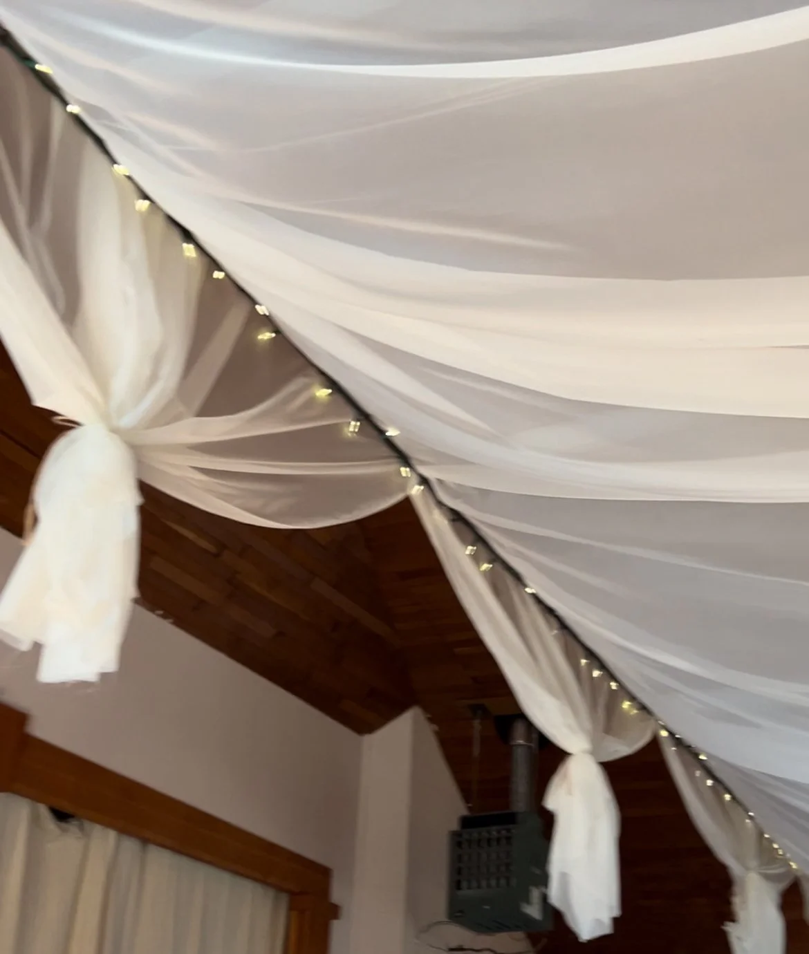 ceiling.jpg