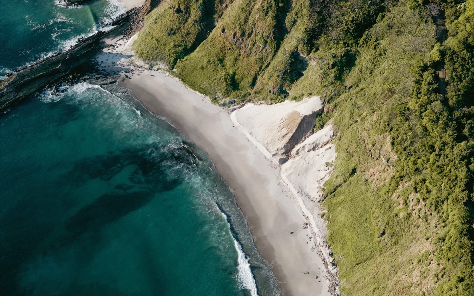 Rancho-Santana-Nicaragua-Destination-Wedding-Anissa-Garret-003-DJI_20241214162910_0099_D.jpg