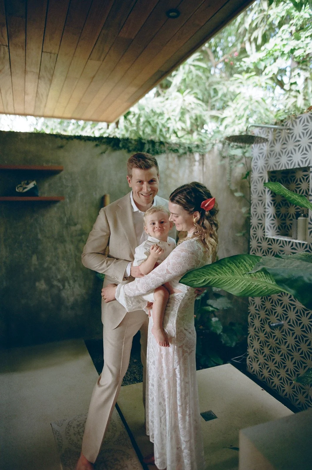 Costa-rica-elopement-wedding-on-film-013-765740_0024.jpg