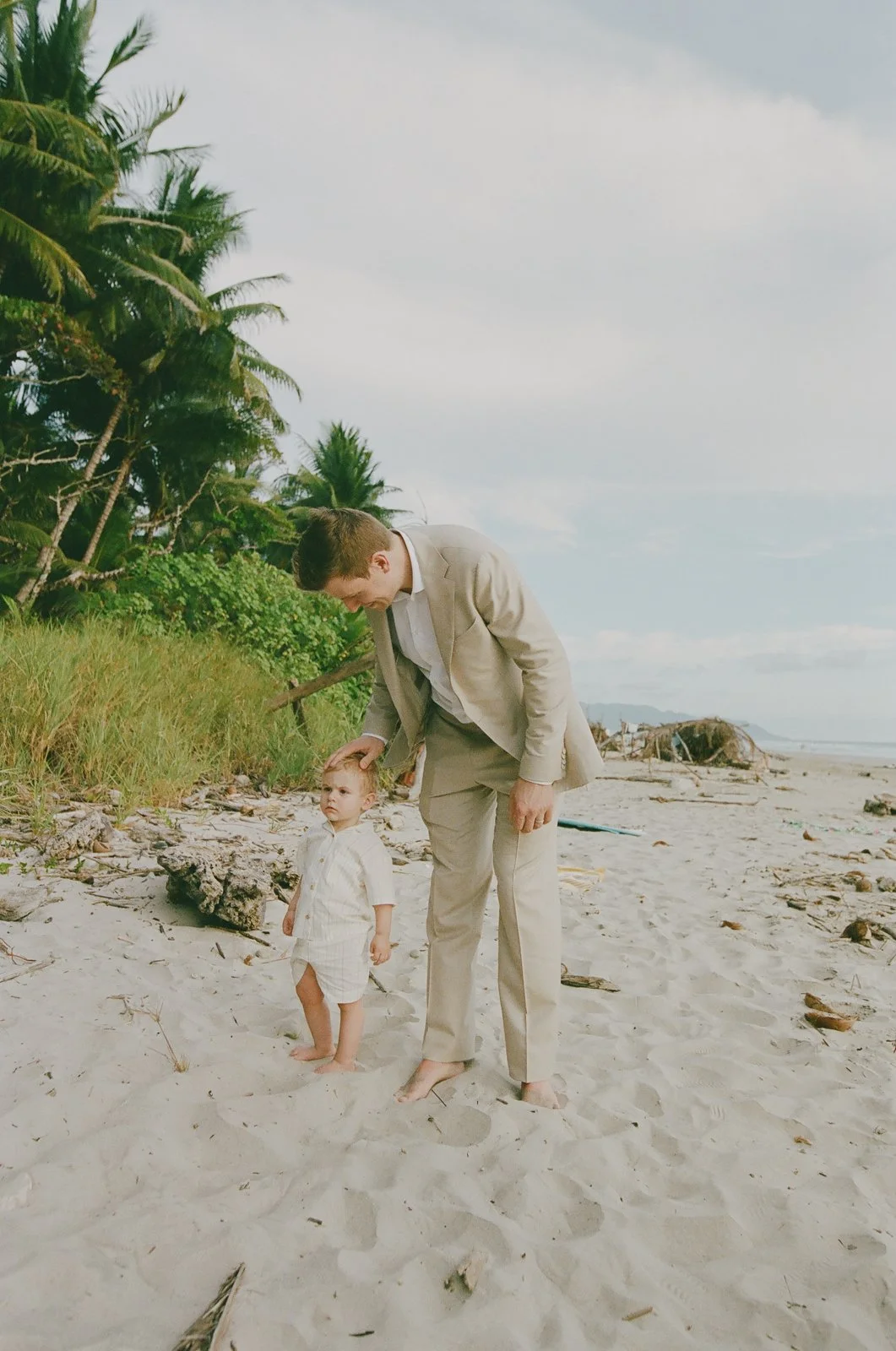 Costa-rica-elopement-wedding-on-film-040-765745_0030.jpg