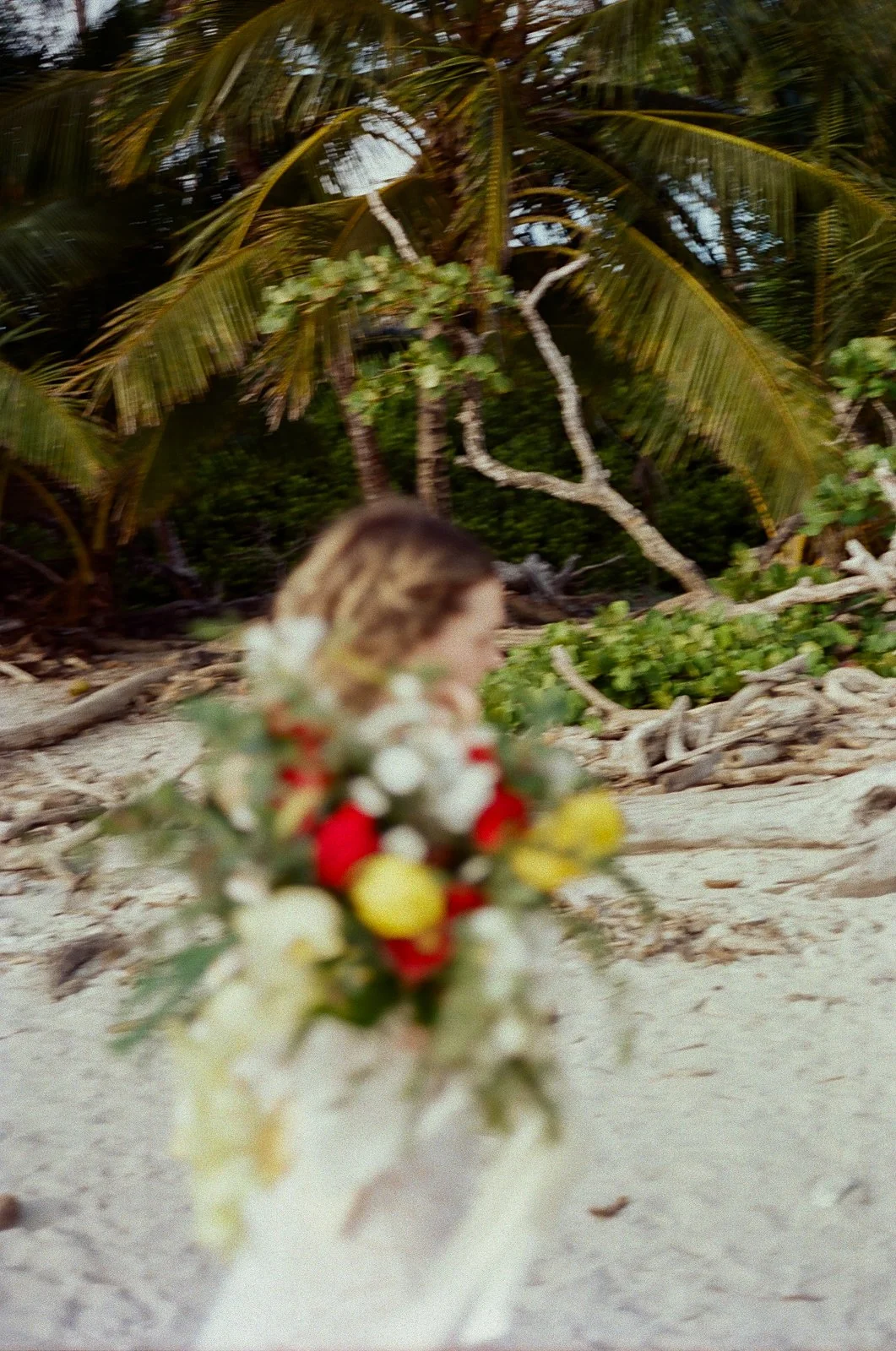 Costa-rica-elopement-wedding-on-film-029-765743_0001.jpg