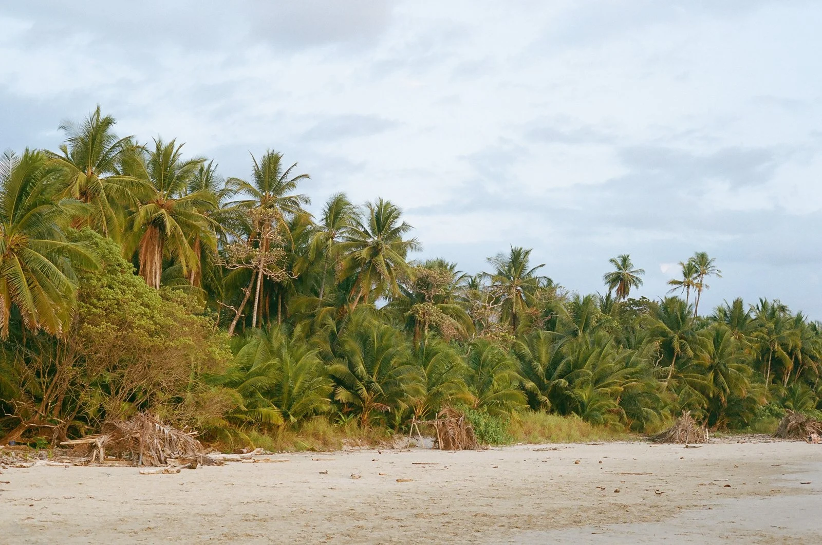 Costa-rica-elopement-wedding-on-film-068-765744_0019.jpg