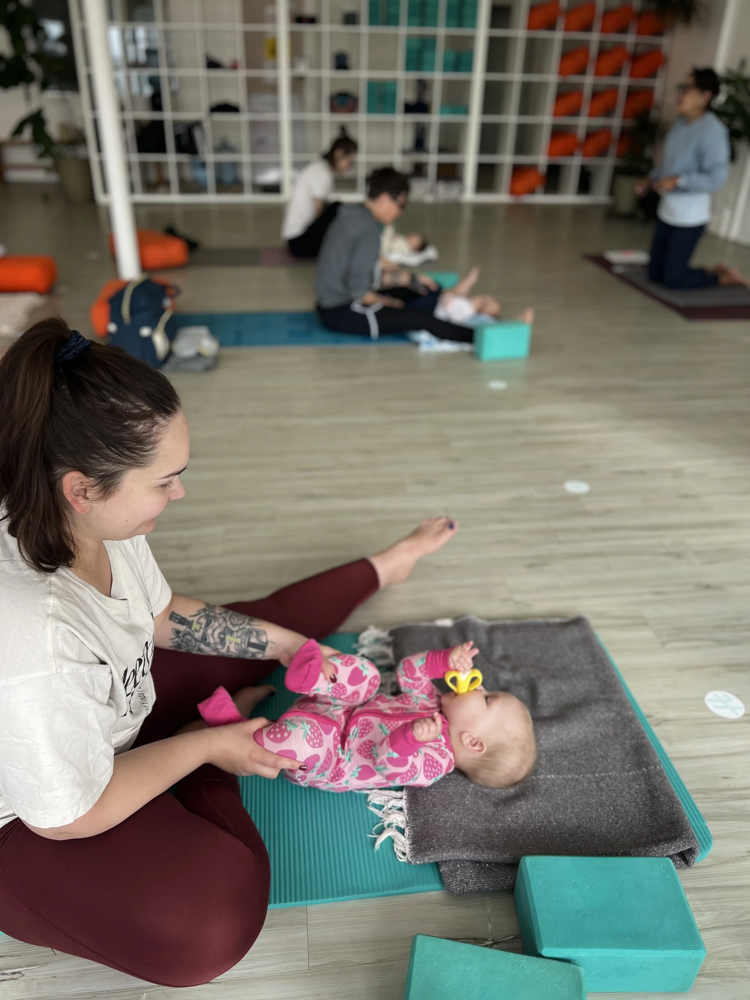 mom & baby yoga at honey yoga in san diego