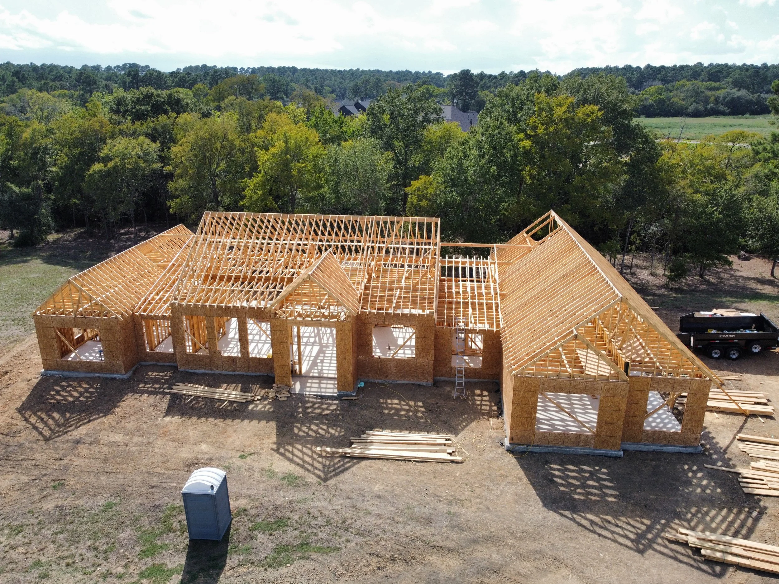 dji_fly_20260913_160110_114_1789333496533_photo_optimized 2.JPG