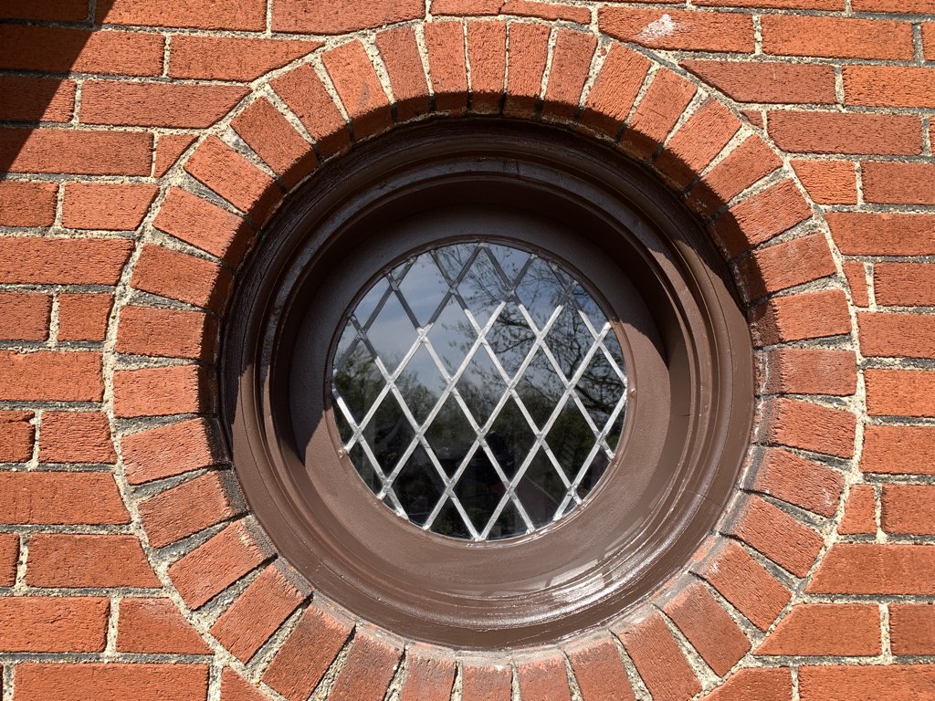 Porthole Window, Mt Lebanon