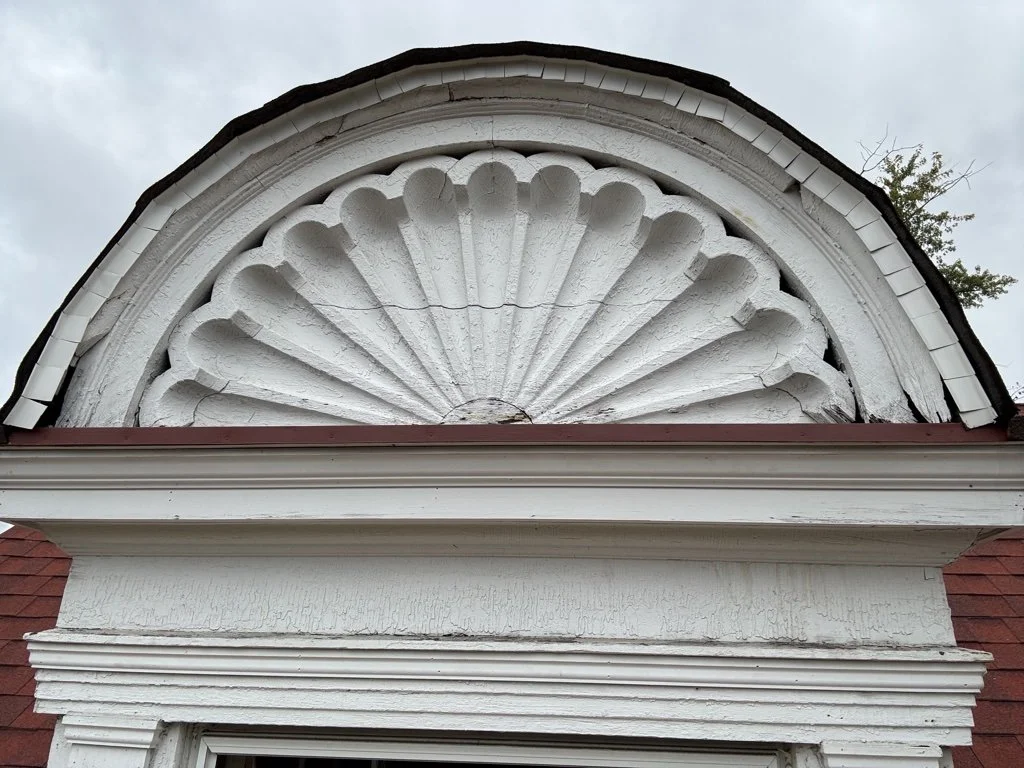 Left gable pediment and molding was in rough shape, severely deteriorated on the bottom edge.