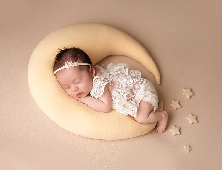Los-Angeles-Neweborn-Studio-Photographer_ (22).jpg