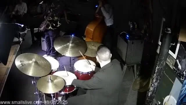 Excerpt from my last performance at Smalls with the Mayor of Brooklyn @wyatt.eric Unusual but true, the way my heart speaks
#walkthedog #nyc #smallsjazzclub #pesciolino #drums