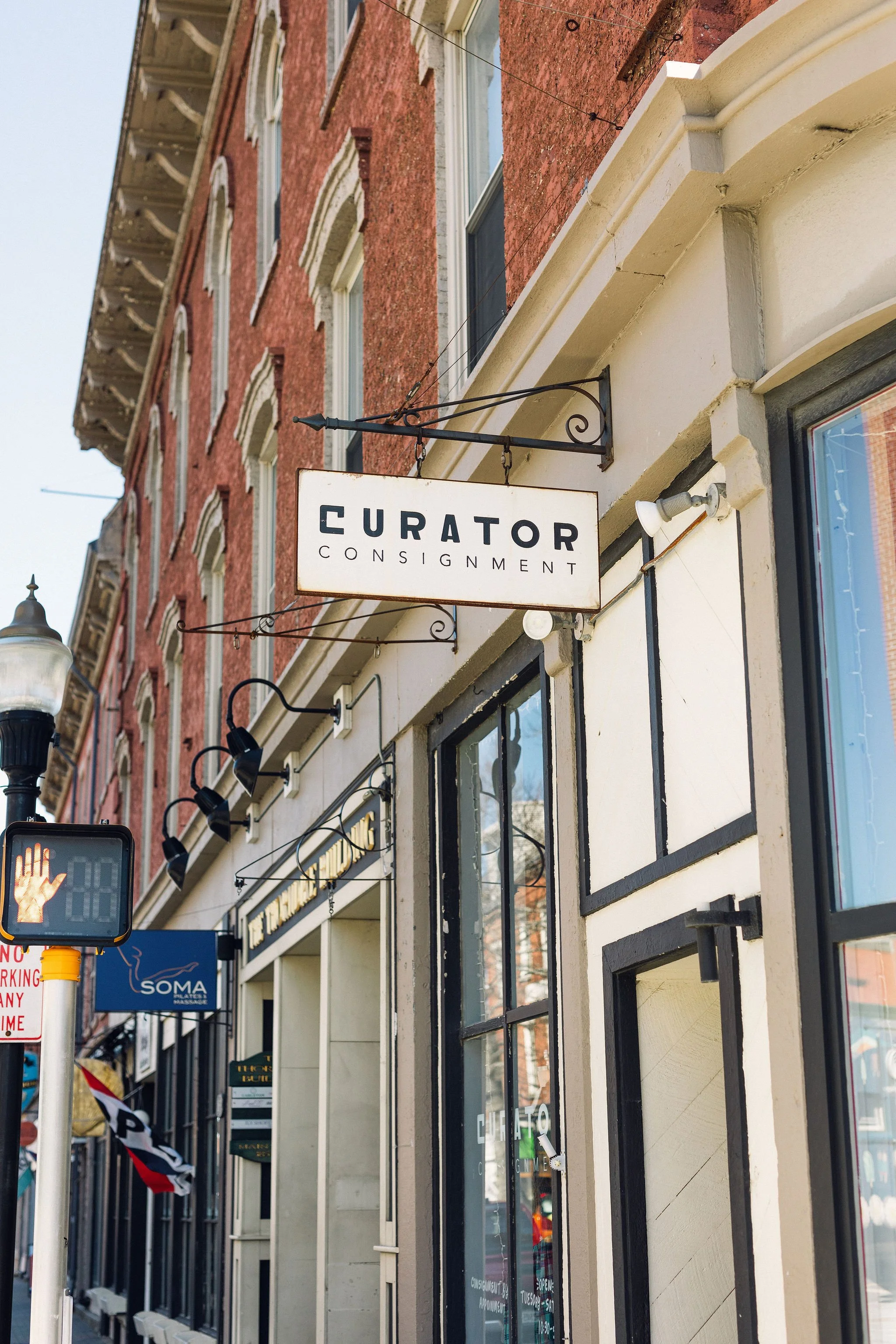 Aaron_Snow_Photography_Camden_Famous_Curator.ASP_1132.jpg