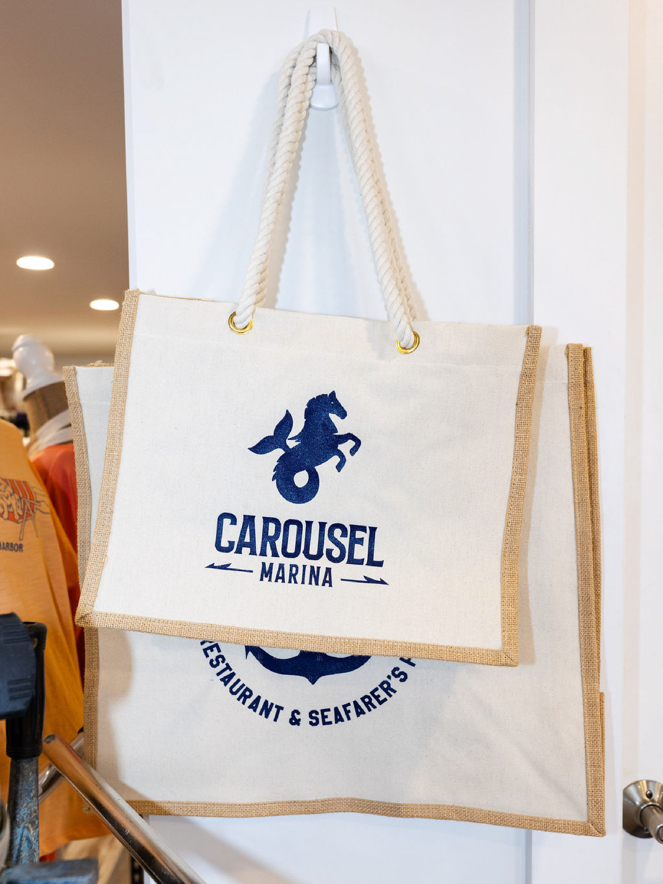 carousel-marina-09.PNG