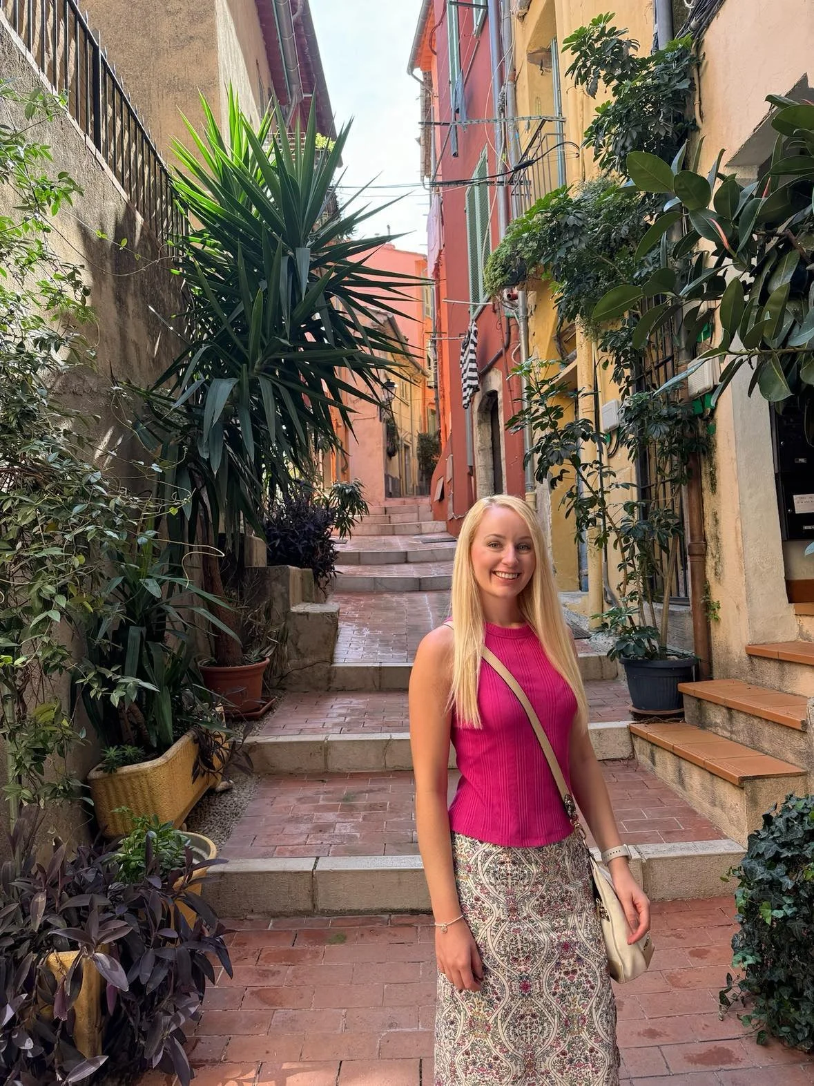 my-intentional-living-journey-for-women-living-with-intention-guide-how-to-live-an-intentional-life-the-intentional-life-project