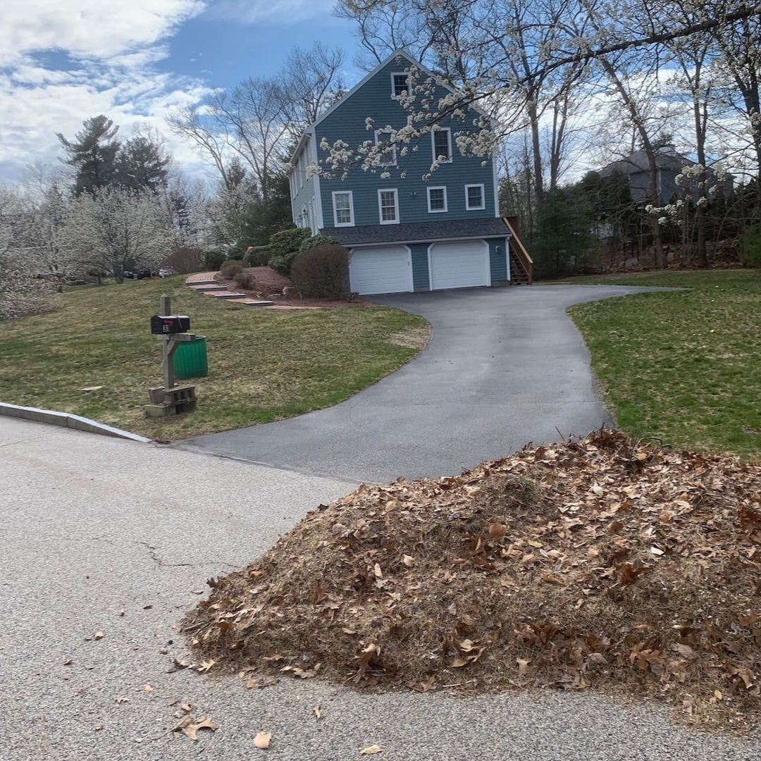 Mass Lawn Pros Fall Cleanup: The Key to a Healthy, Beautiful Landscape