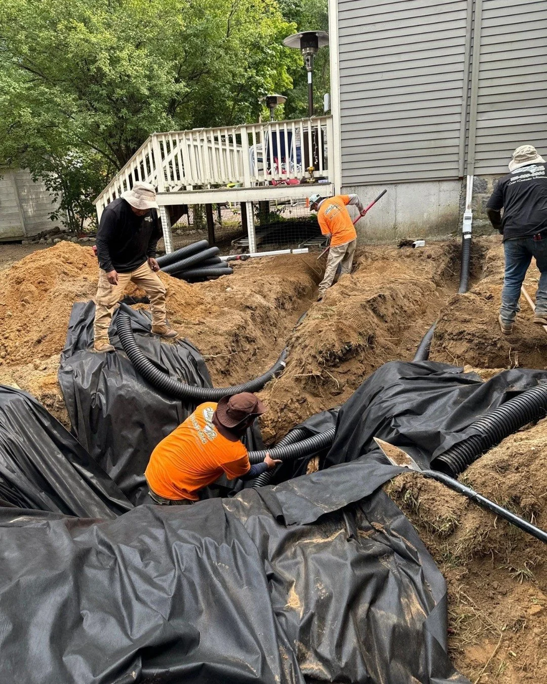 If you&rsquo;ve experienced flooding, pooling water, or soggy spots after heavy rain, your property may need better drainage. 🌧️🌿

Left untreated, poor drainage can lead to foundation damage, erosion, and unhealthy lawns.
At Mass Lawn Pros, we desi