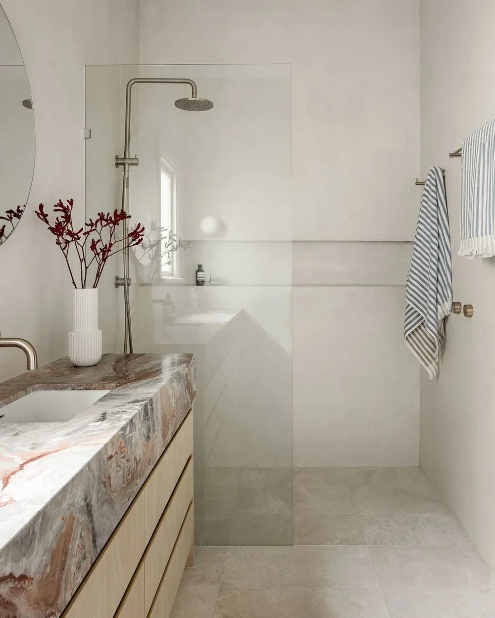 Microcement bathroom walls and custom niche