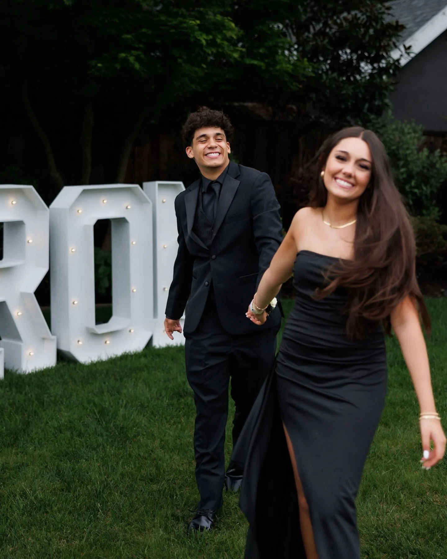 Wrapping up an eventful 2026 prom season. Slow down time. 🥹

#prom2026 #eventphotographers #bayareafamilyphotographer