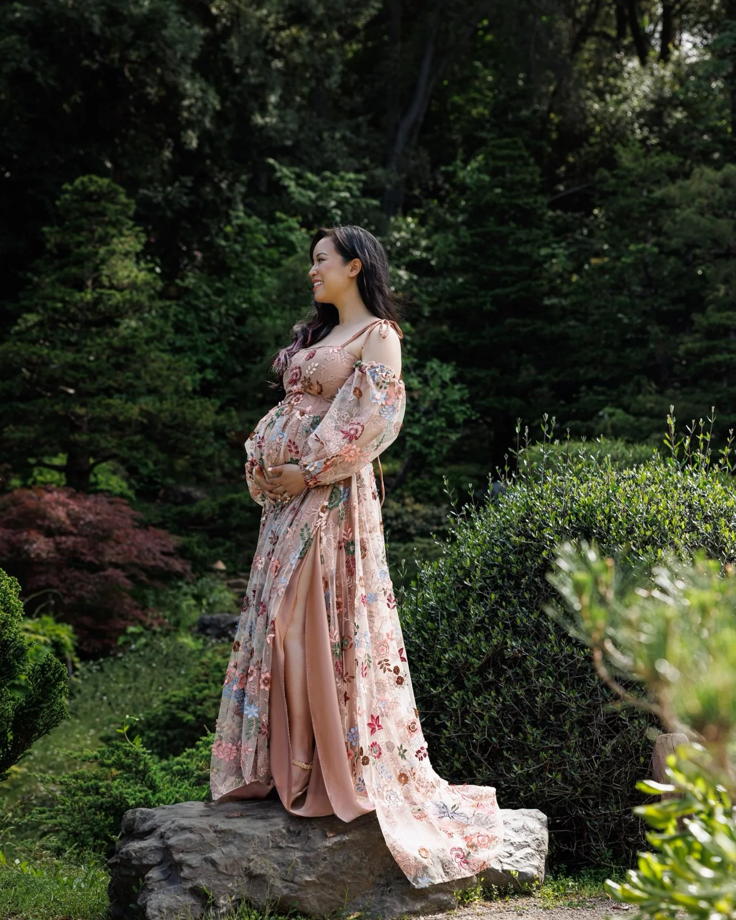 A reminder for this week: get in the photo.

Your kids won&rsquo;t care that you haven&rsquo;t &ldquo;lost the baby weight&rdquo; or that your hair isn&rsquo;t blown out &mdash; whether they&rsquo;re growing inside you, running circles around you, or