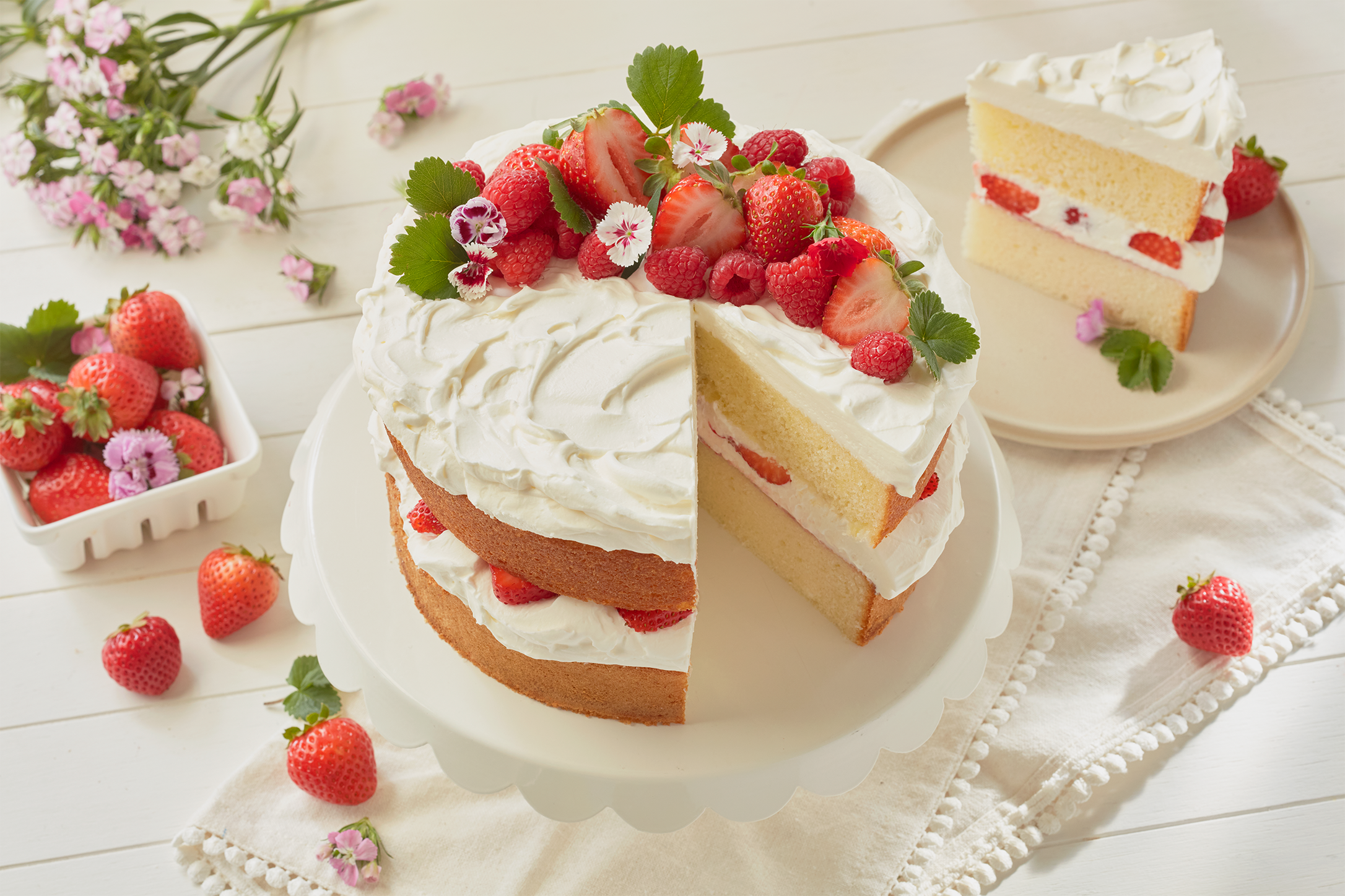 Victoria Sponge Cake.png