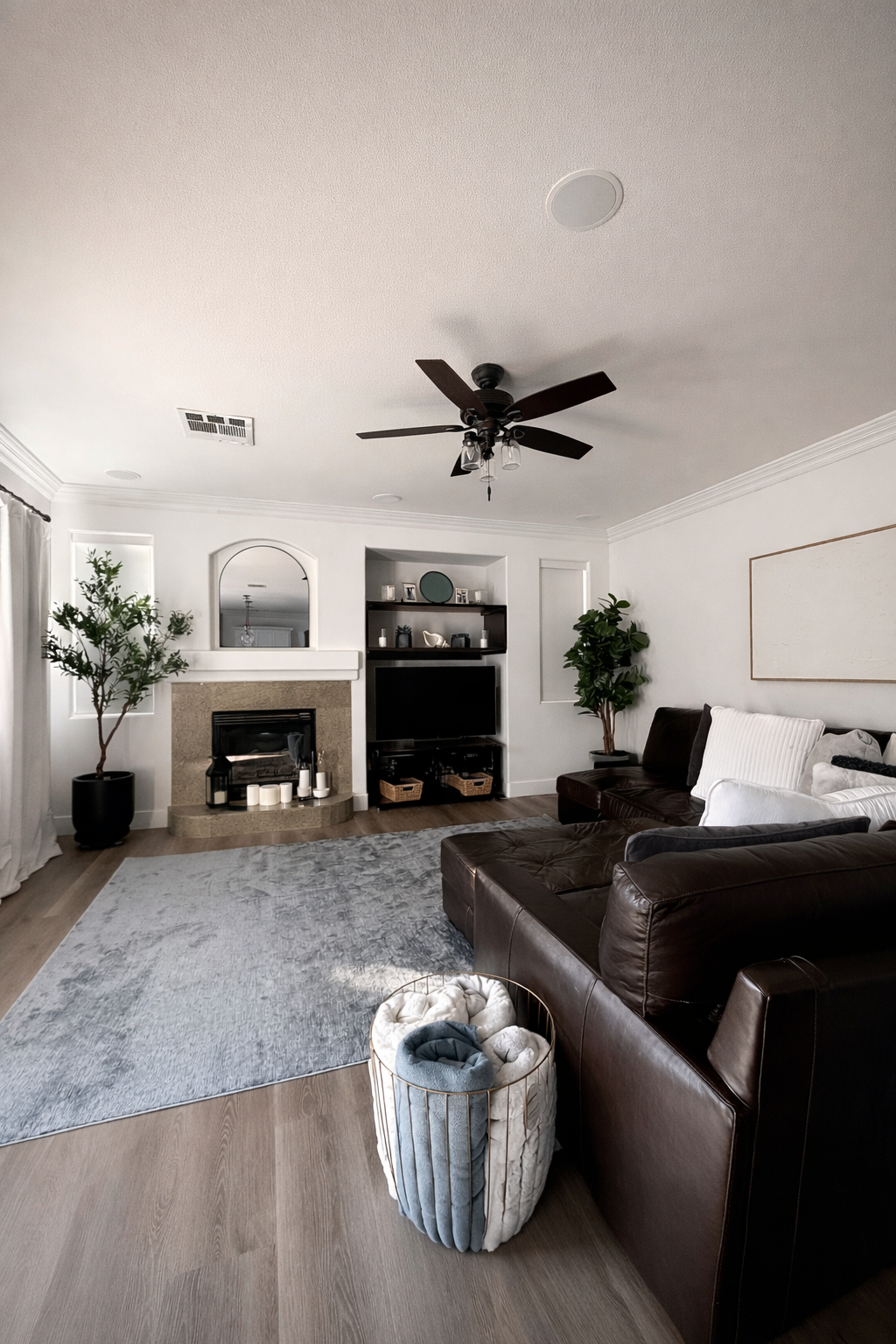 ChatGPT Image Dec 21, 2025, 03_30_24 PM.png