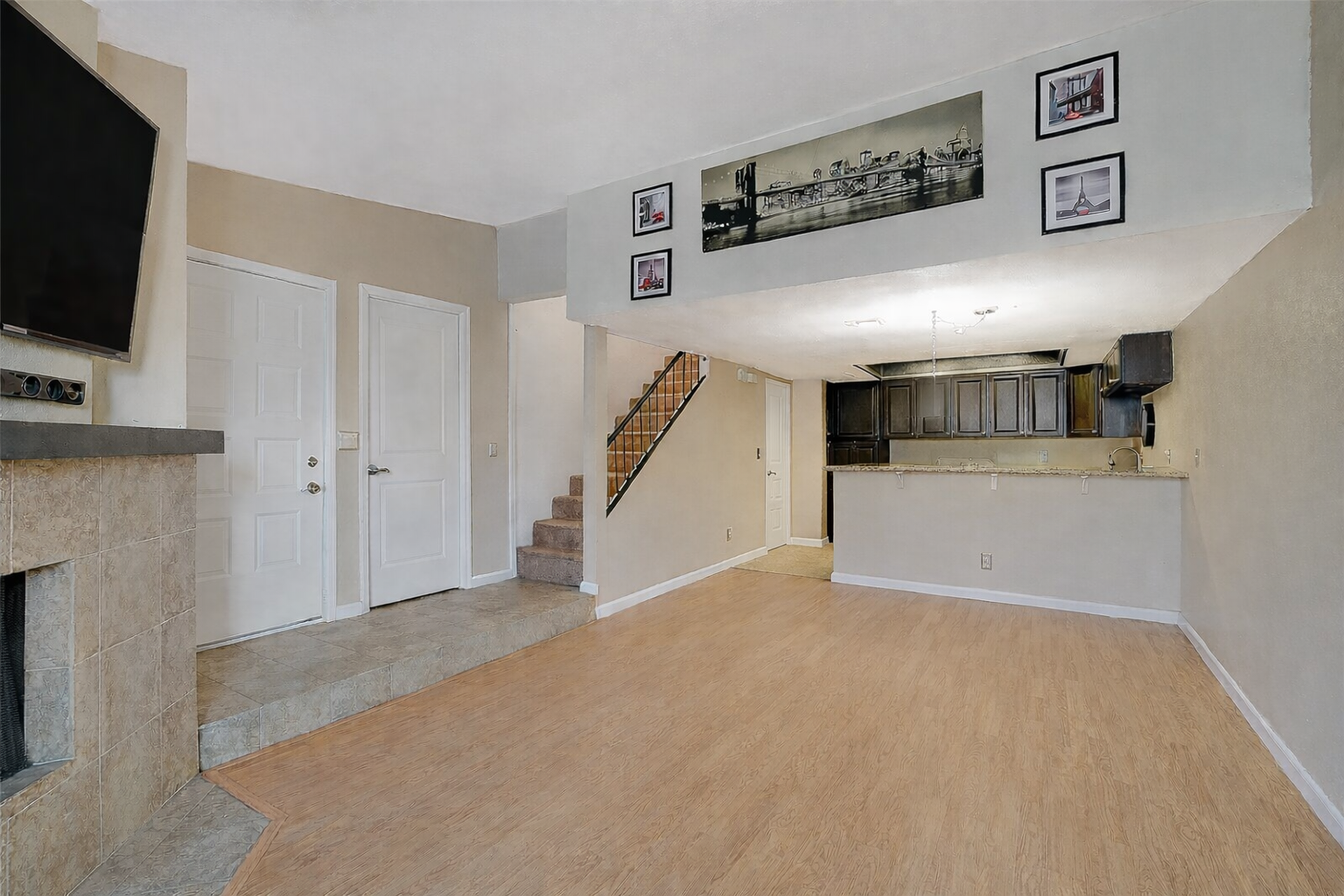 ChatGPT Image Dec 21, 2025, 09_04_40 PM.png