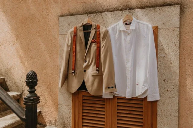 Getting Ready Details from an Elopement of Mallorca.