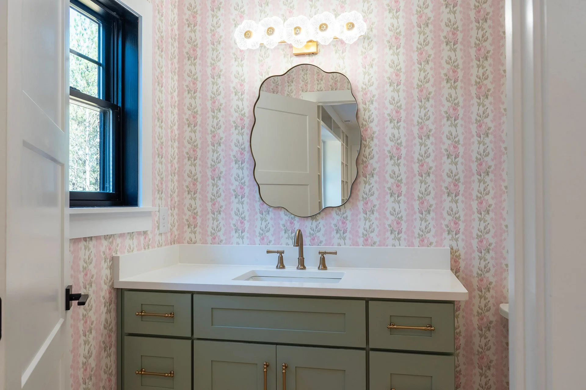 Everstone Custom Home - Jasper Highlands