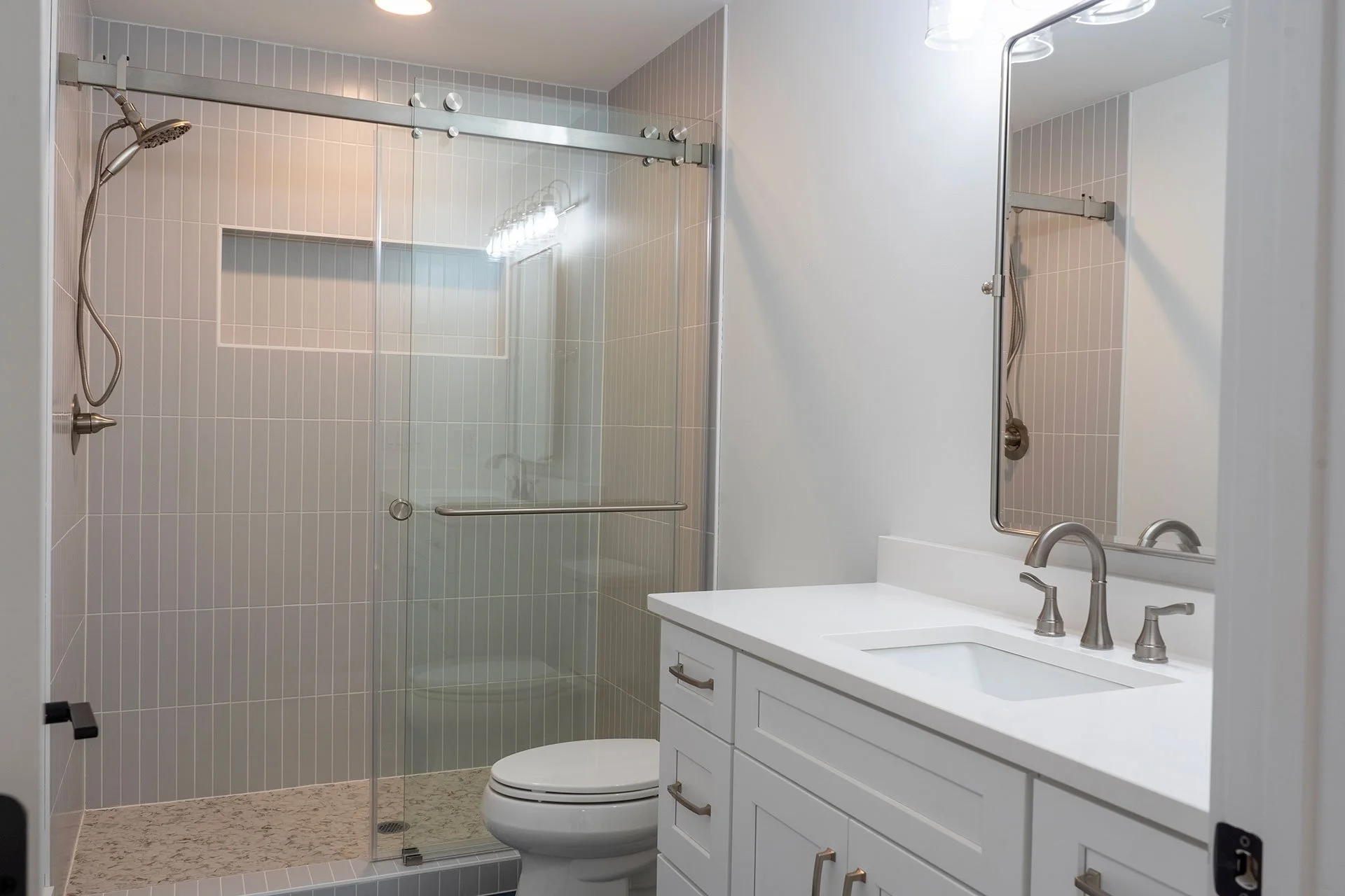 Everstone Custom Home - Jasper Highlands