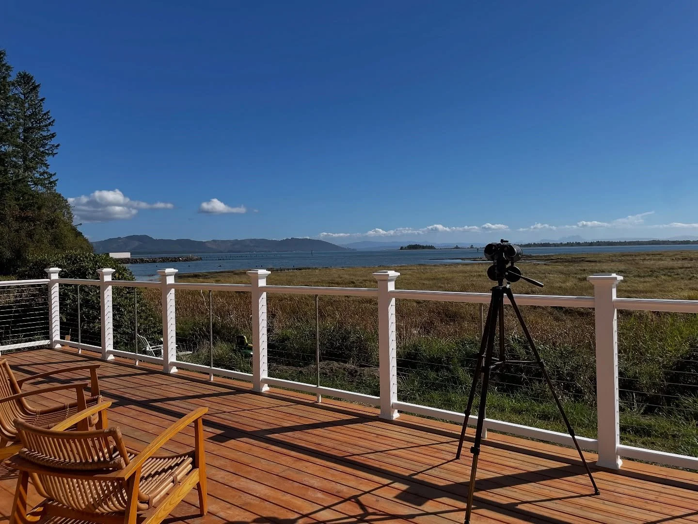 We can&rsquo;t wait for you to enjoy this deck Eddie has spent so much time on. Under the stars or in the sun, it&rsquo;s perfect for making memories. 
We&rsquo;ll start taking Main House reservations for 2026 in late October ✨