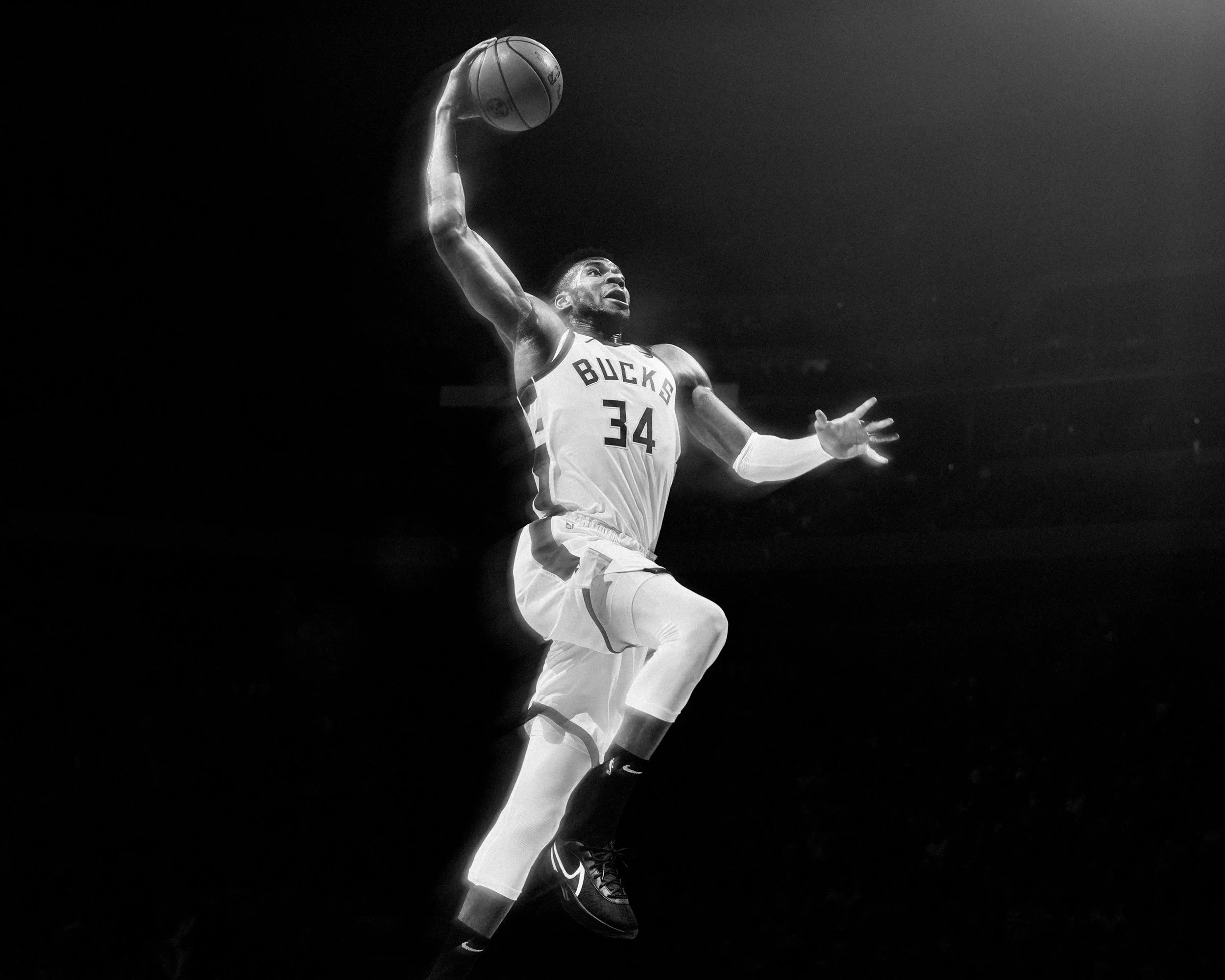 Giannis+Antetokounmpo_H2T_LR.jpg