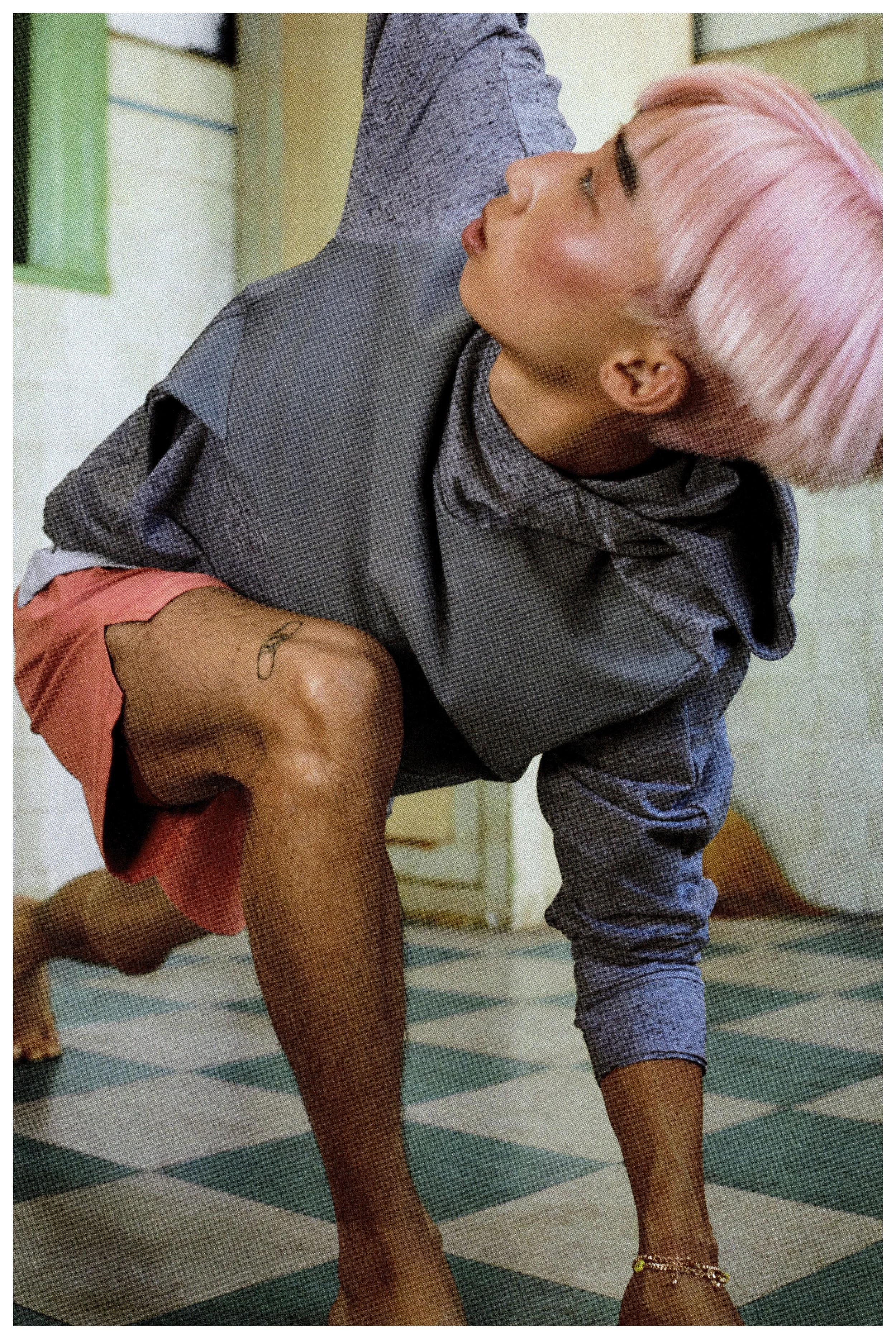 FA21_TRN_NikeYogaCollection_MLook1_Scotty_2066.jpeg