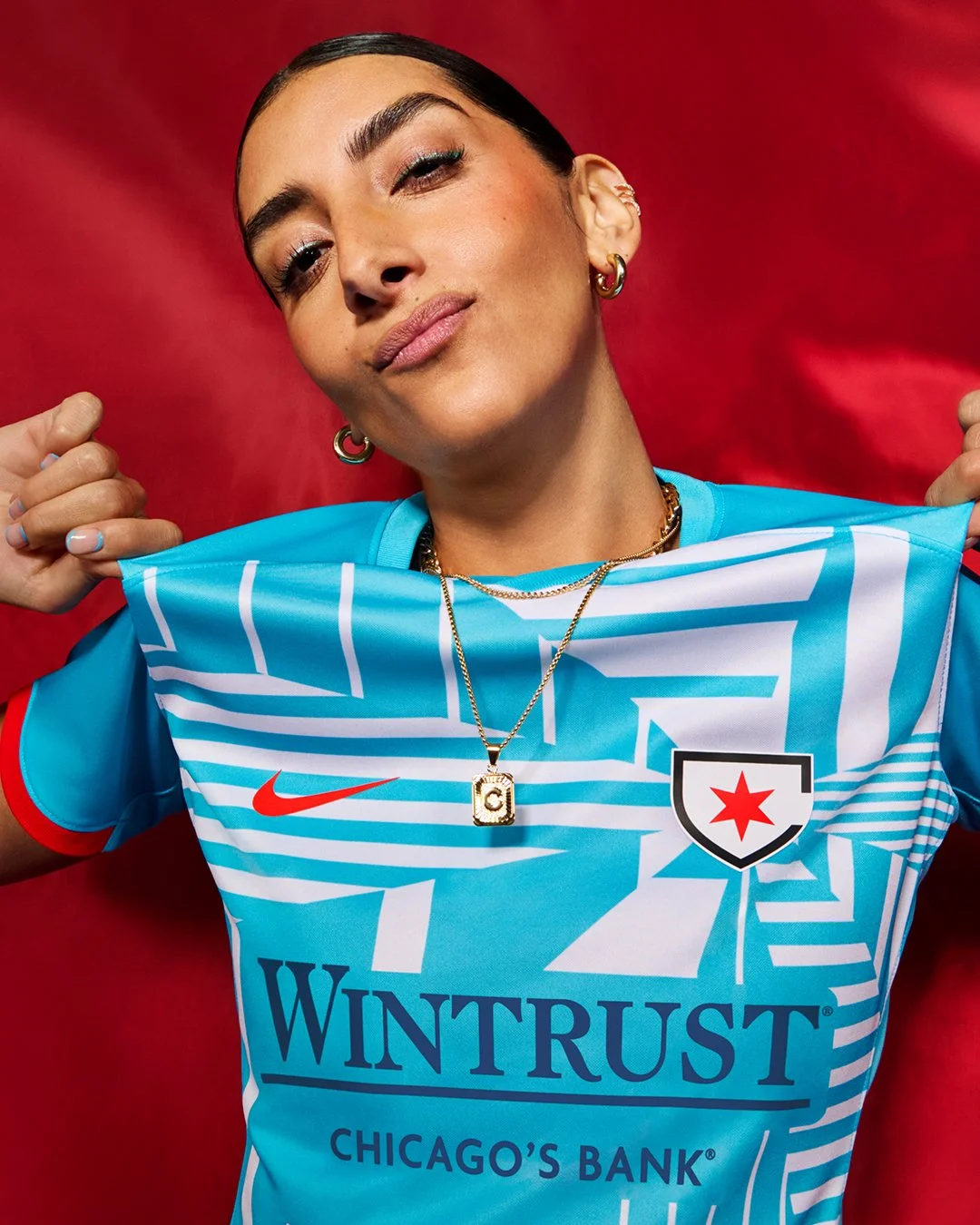 SP24_NWSL_NA_REDSTARS_PRIMARY_03_4x5.jpg