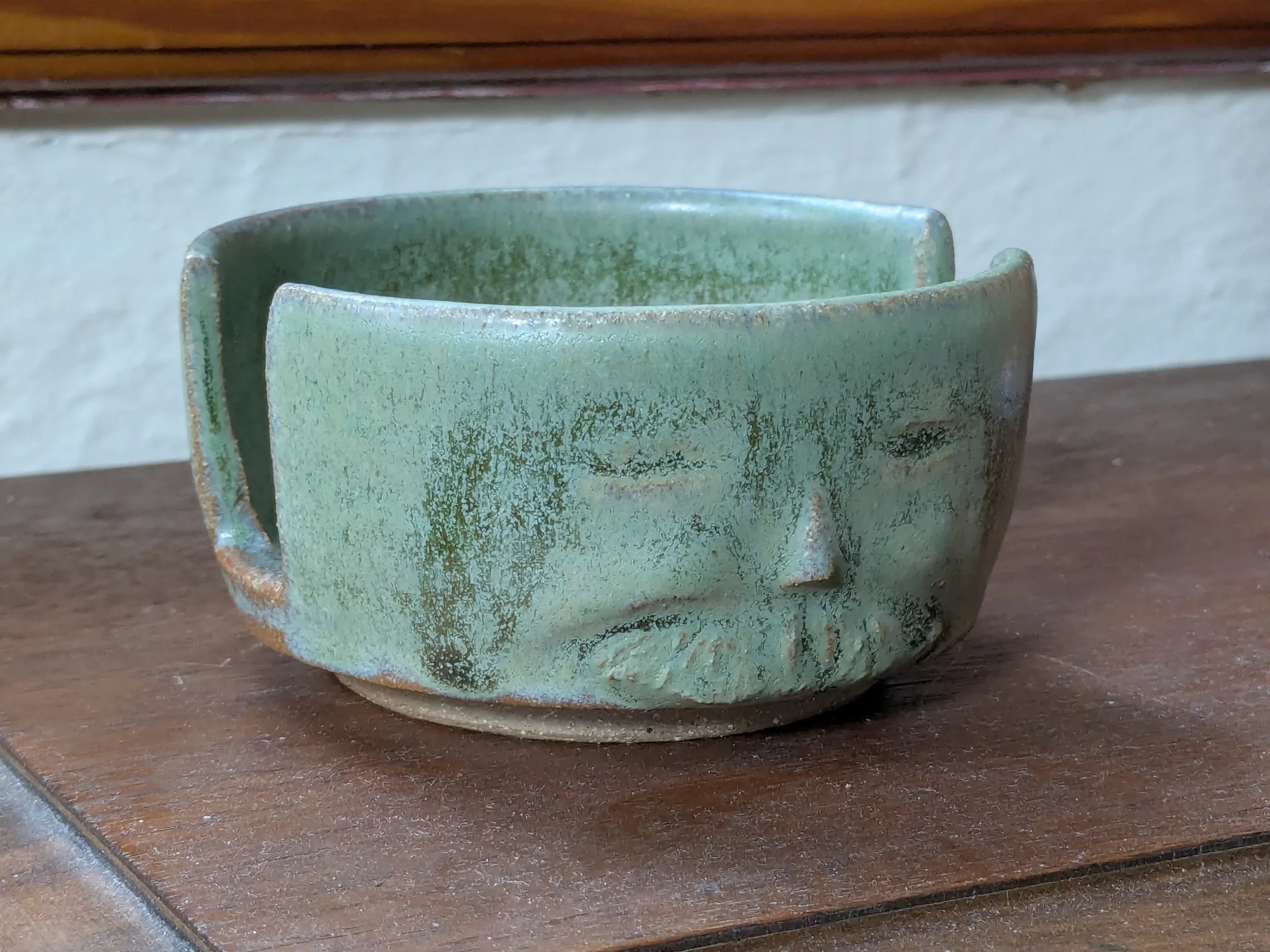 green sponge holder 1.webp