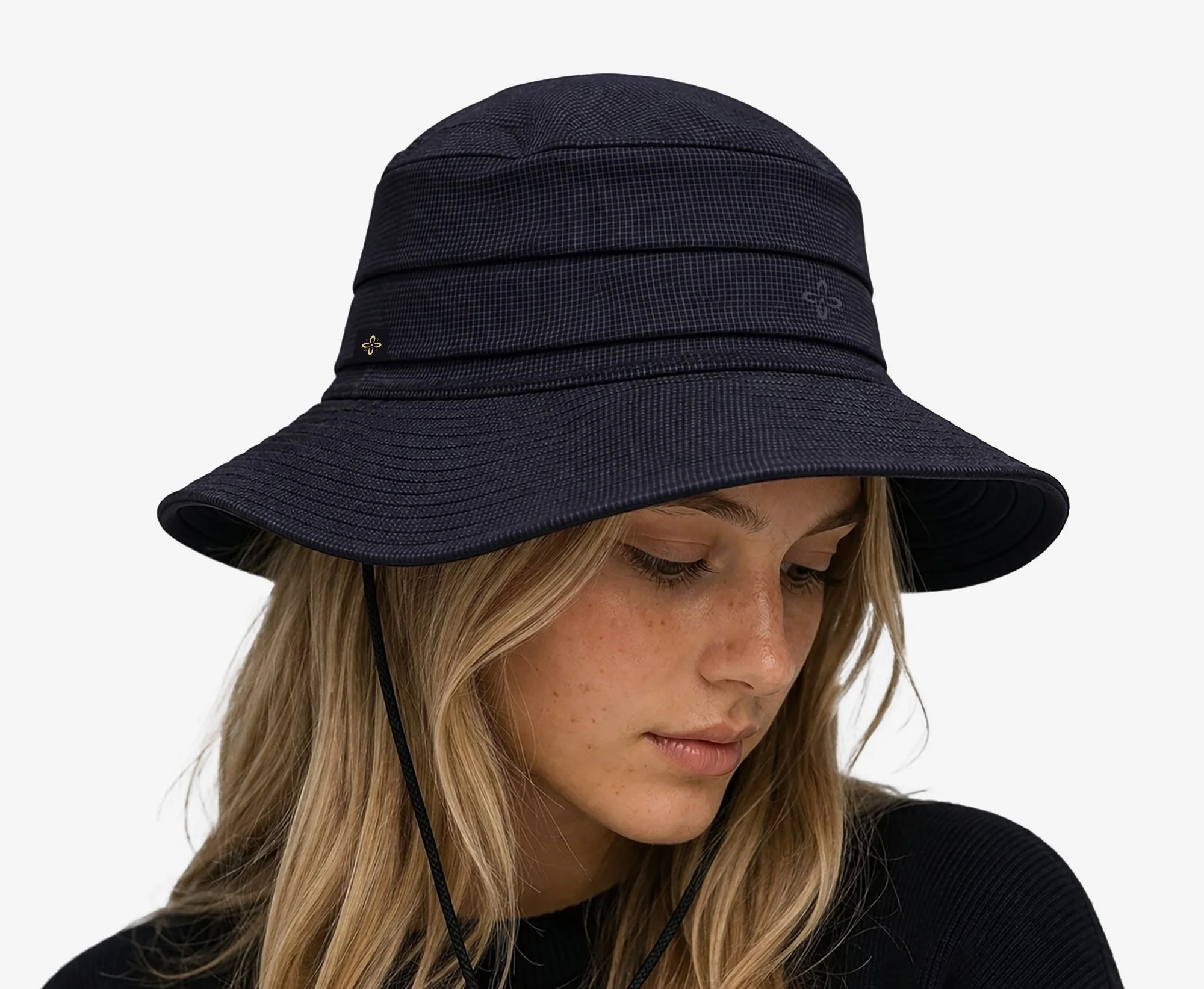 SunHat-right-female-model-AMISOLÈ.jpg