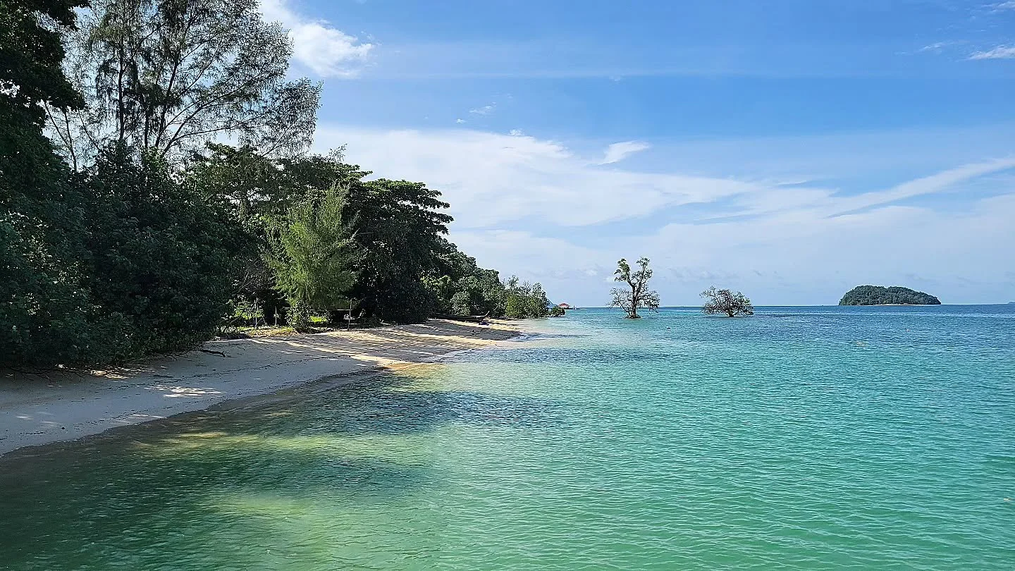 📍The Naka Island, Phuket, Thailand