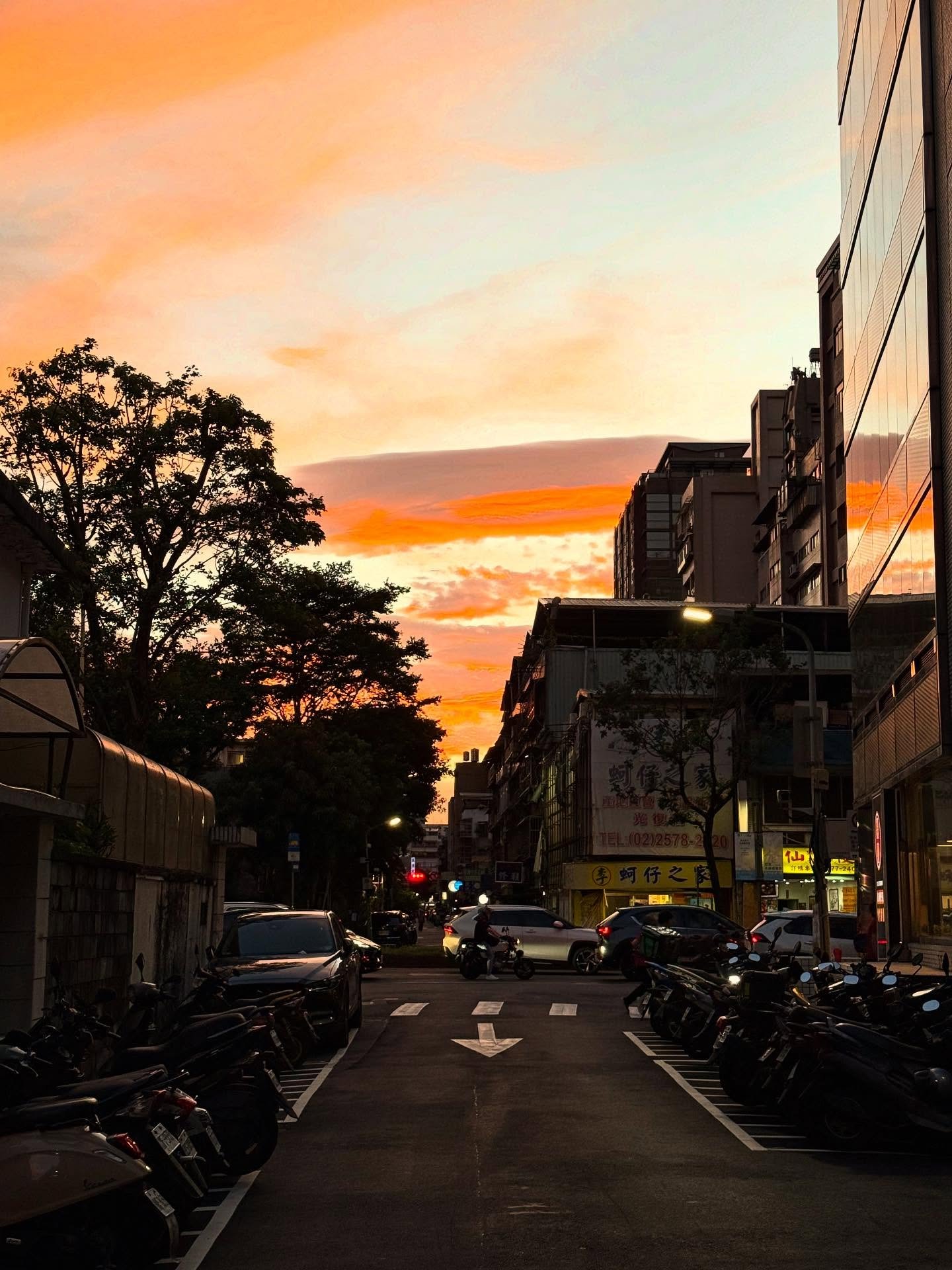 📍台北市、松山區
📍Taipei, Songshan District