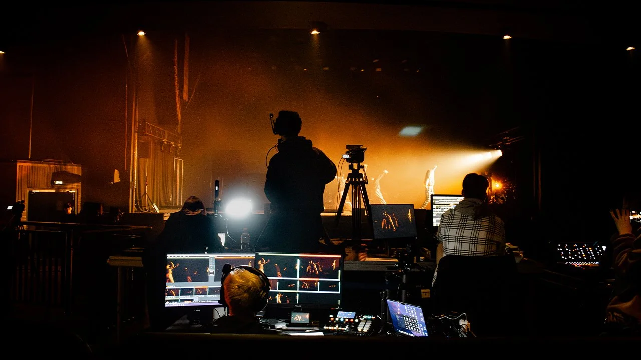 Upload Event 2025 - Multicam ieraksts 4k50 kvalitātē ar 7 kamerām