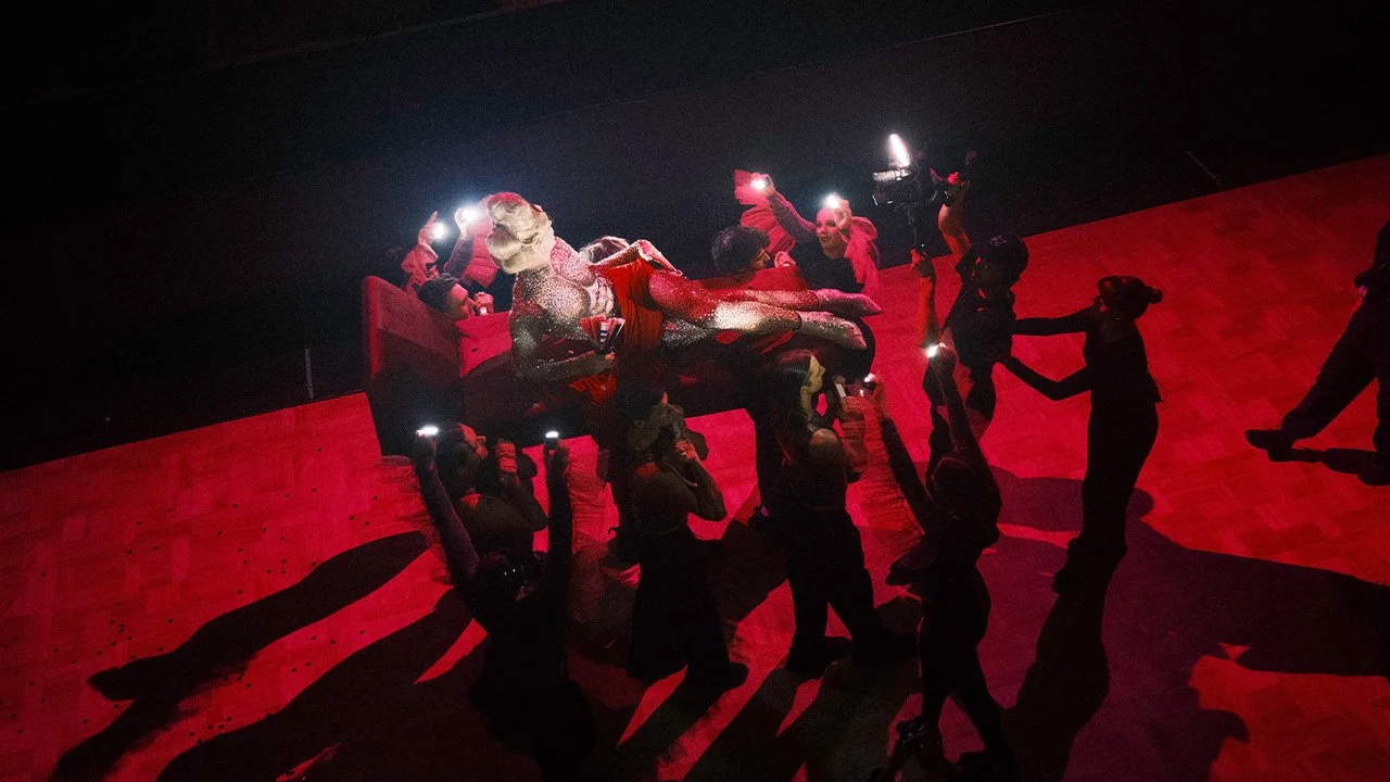 Pirmā Sieviete Latvijā 2025 - Multicam ieraksts 4k50 kvalitātē ar 6 kamerām un dzīvo translāciju + kameras horeogrāfiju uz lielā ekrāna