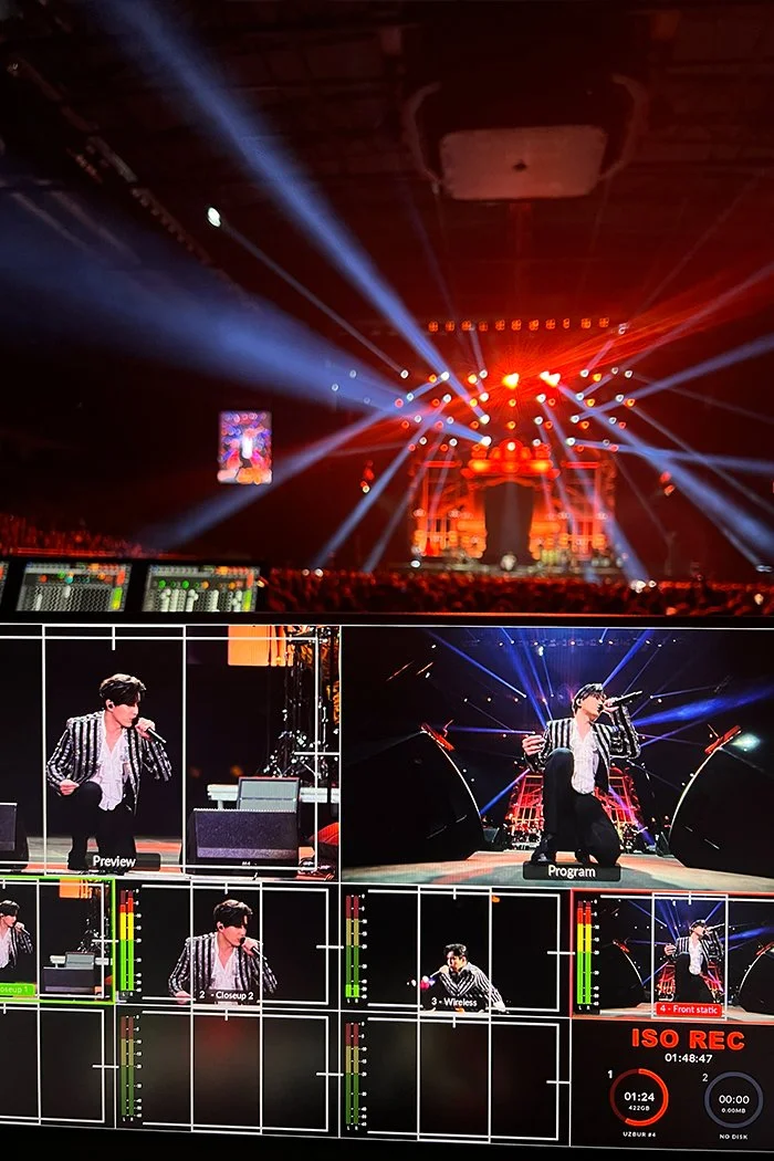 Dimash Arēnā Rīga: skats no režijas un skaņas pults uz skatuvi