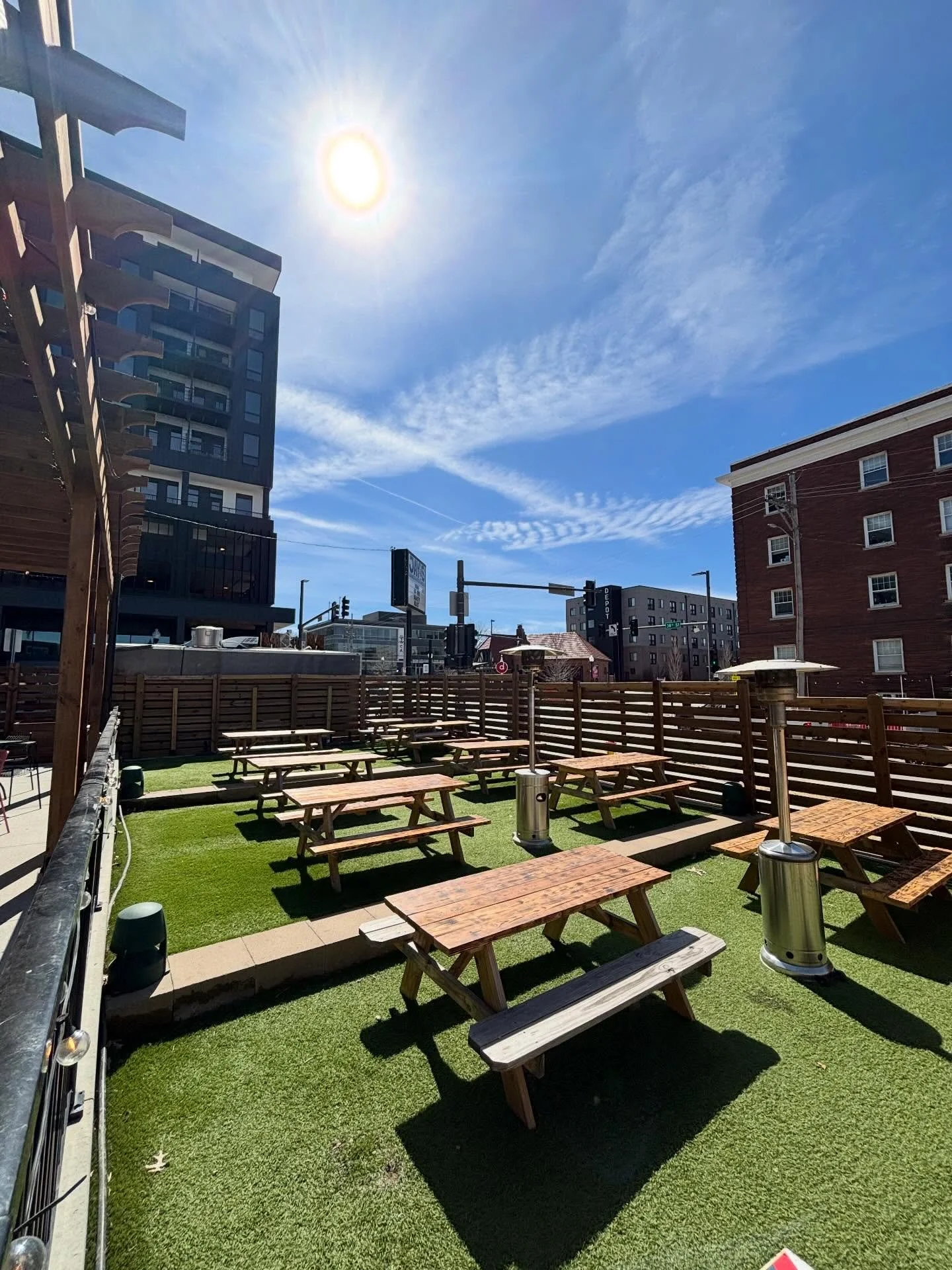 March madness is in full swing &amp; we are ready!! With 11 indoor TVs &amp; 6 patio-facing TVs, you&rsquo;ll see all the action no matter where you&rsquo;re sitting 🏀🏀🏀

Come soak up some vitamin D &amp; pair it with a few cold beers &amp; a gian