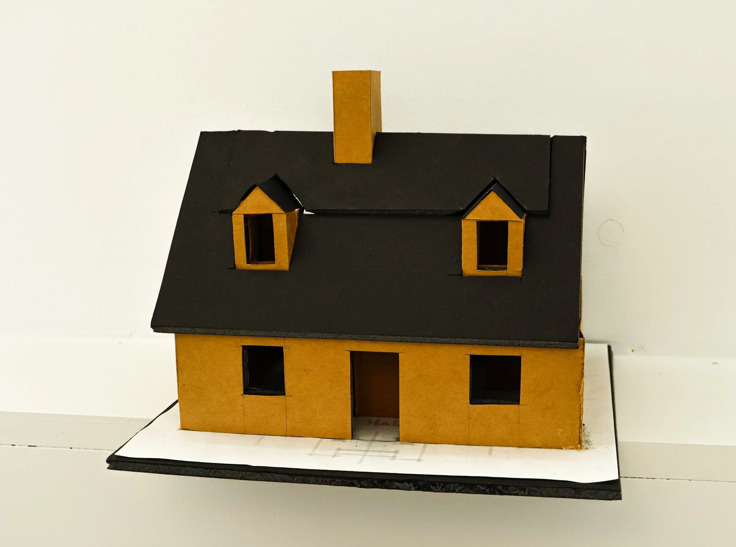 ARCHITECTURAL MODEL MAKING IN 1/4